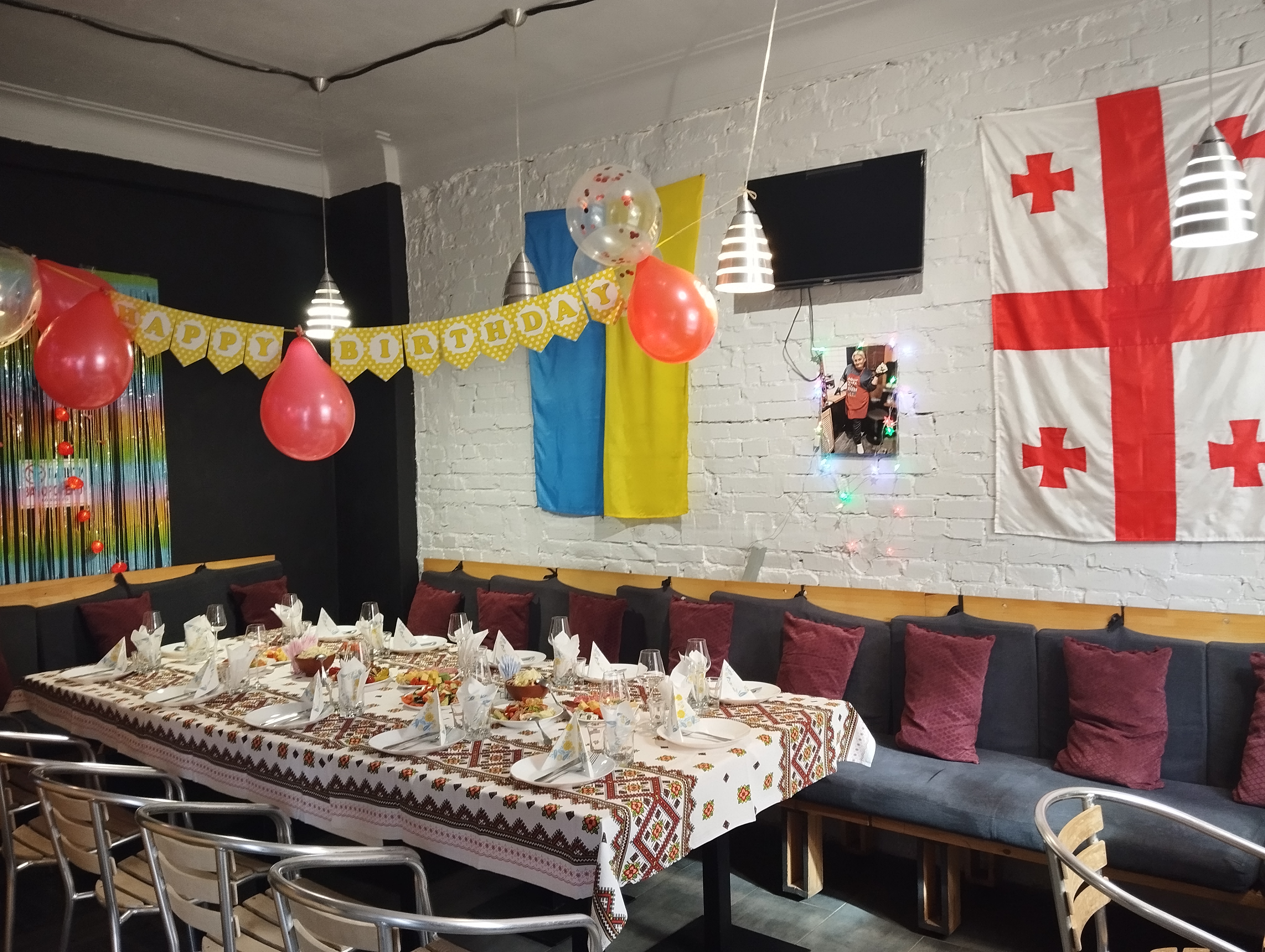 Khinkalʹna Khata Vid Elen image 6