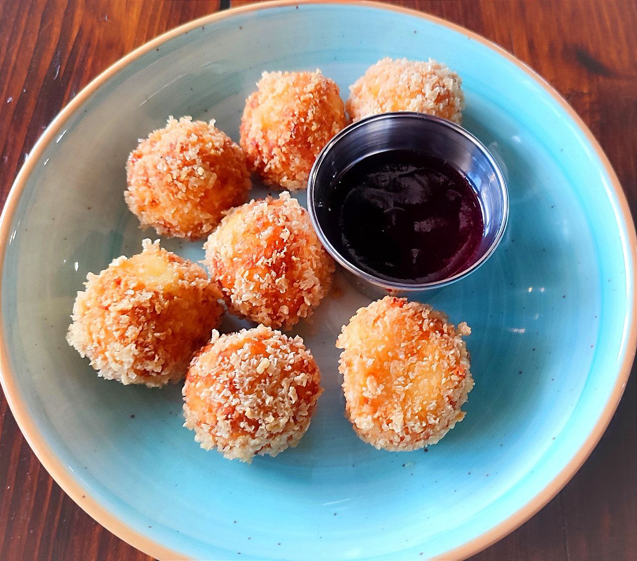 FILVAROK na DNIPRI image 2