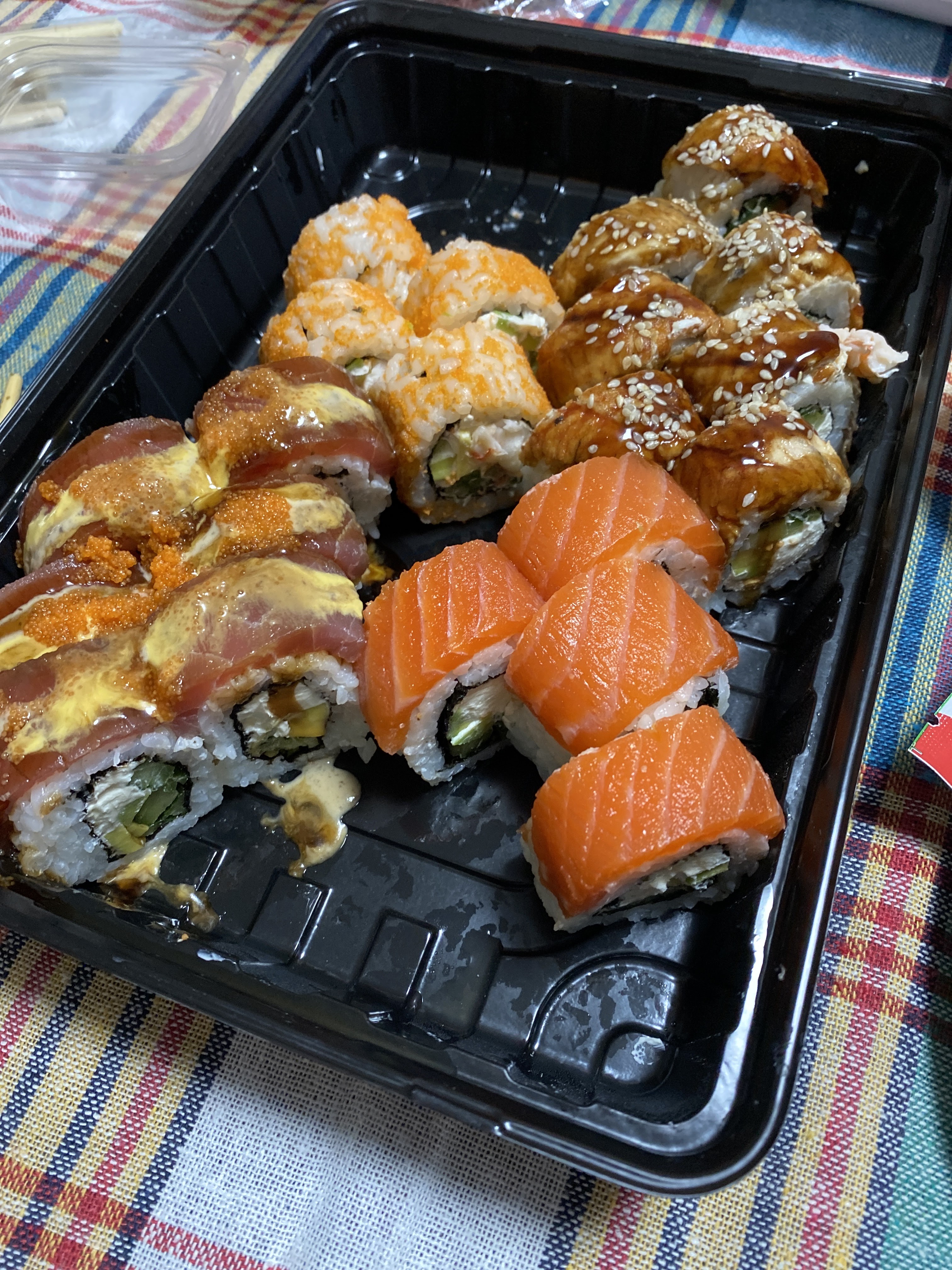 Family (піца, суші, вок) image 3