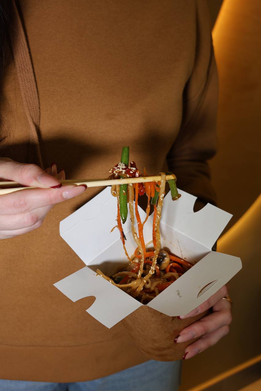 Family (піца, суші, вок) image 8