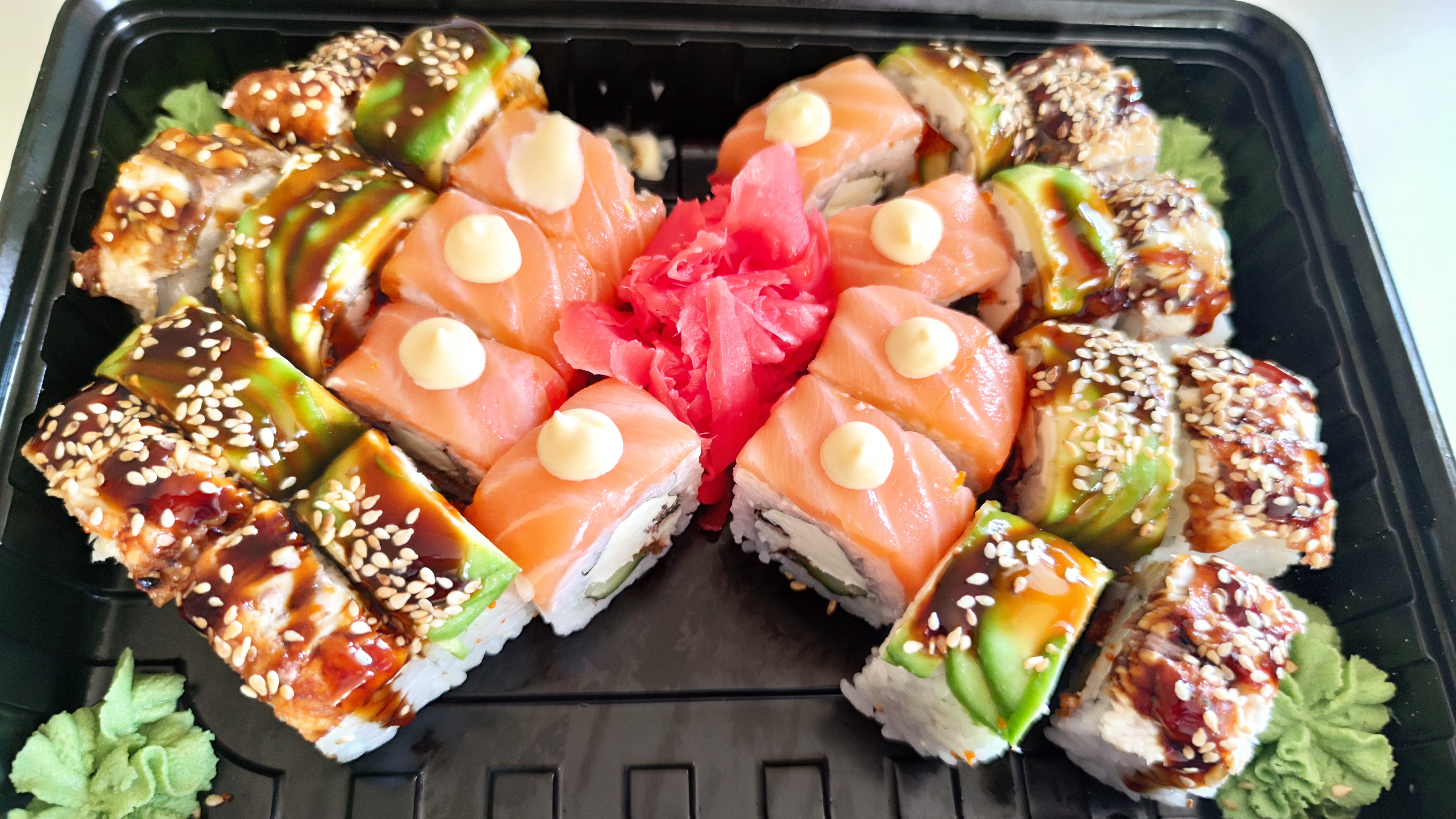 Sushi Family image 1