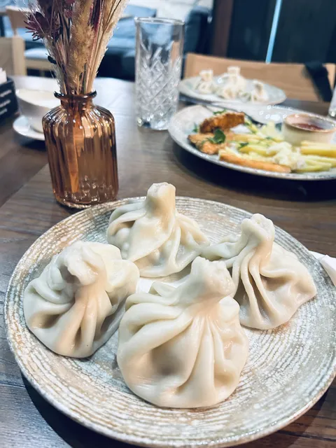 One Gogi | Ван Гогі Лівий берег image 5