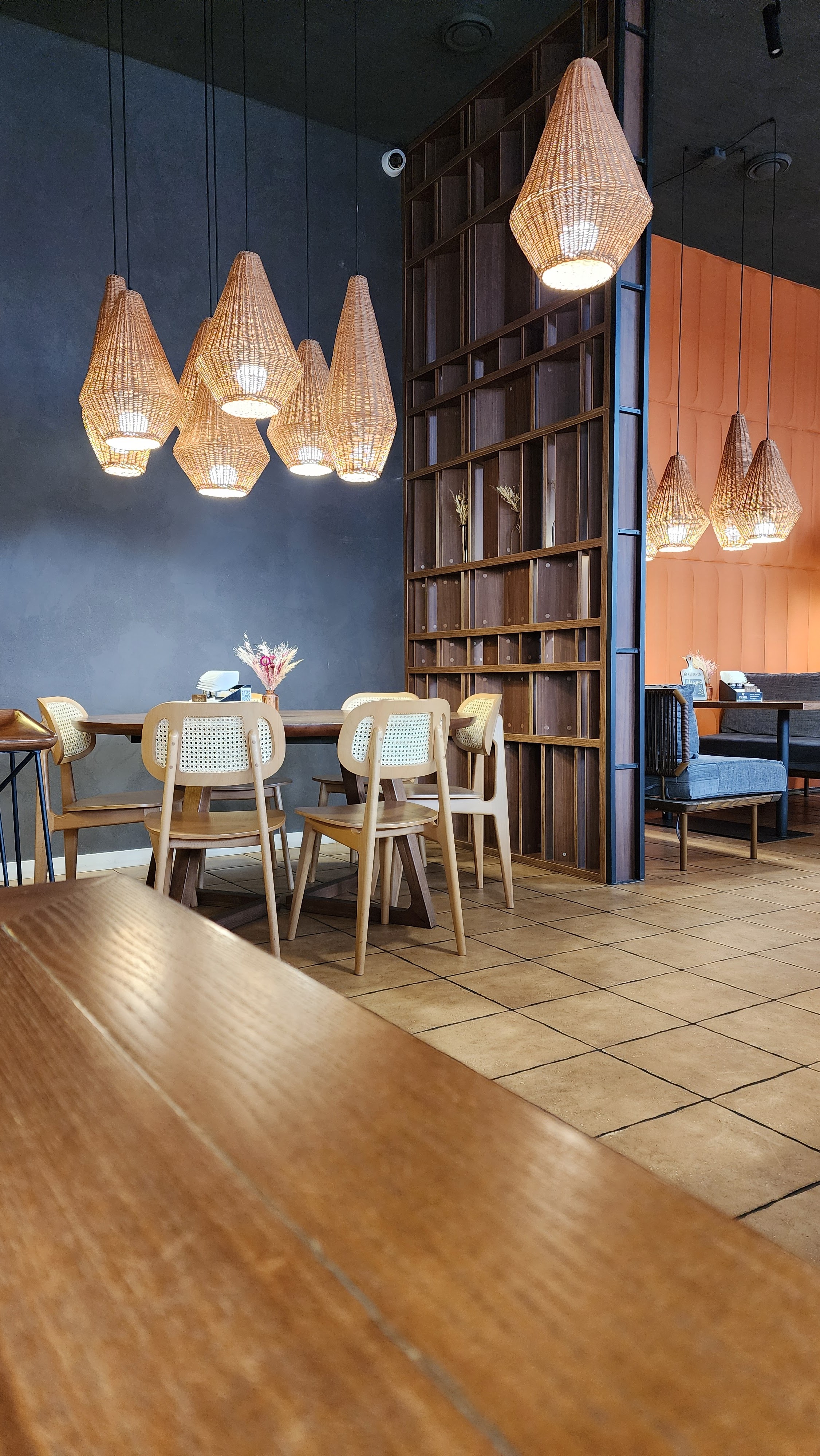 One Gogi | Ван Гогі Лівий берег image 9