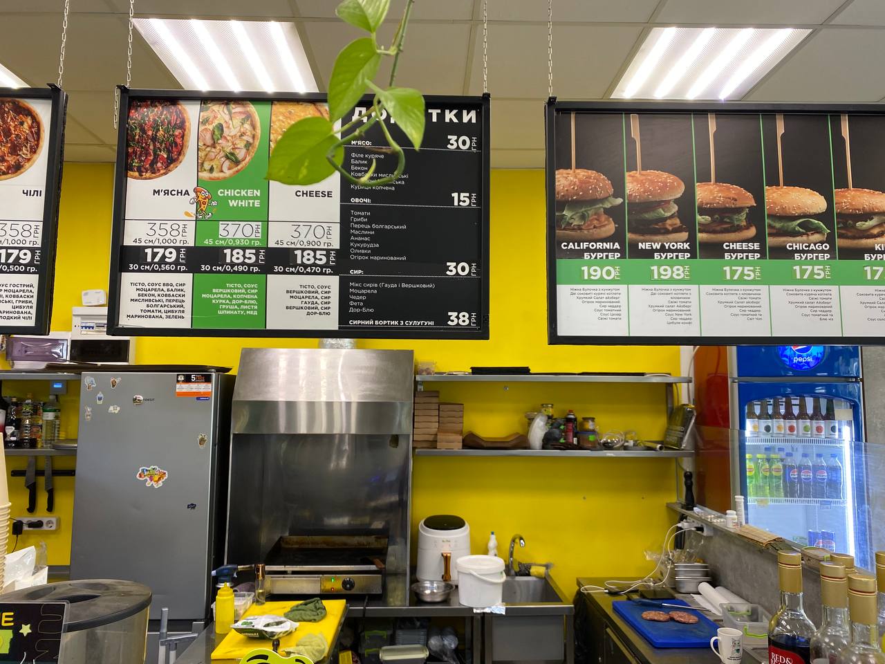 Піцерія DoubleCheese image 10