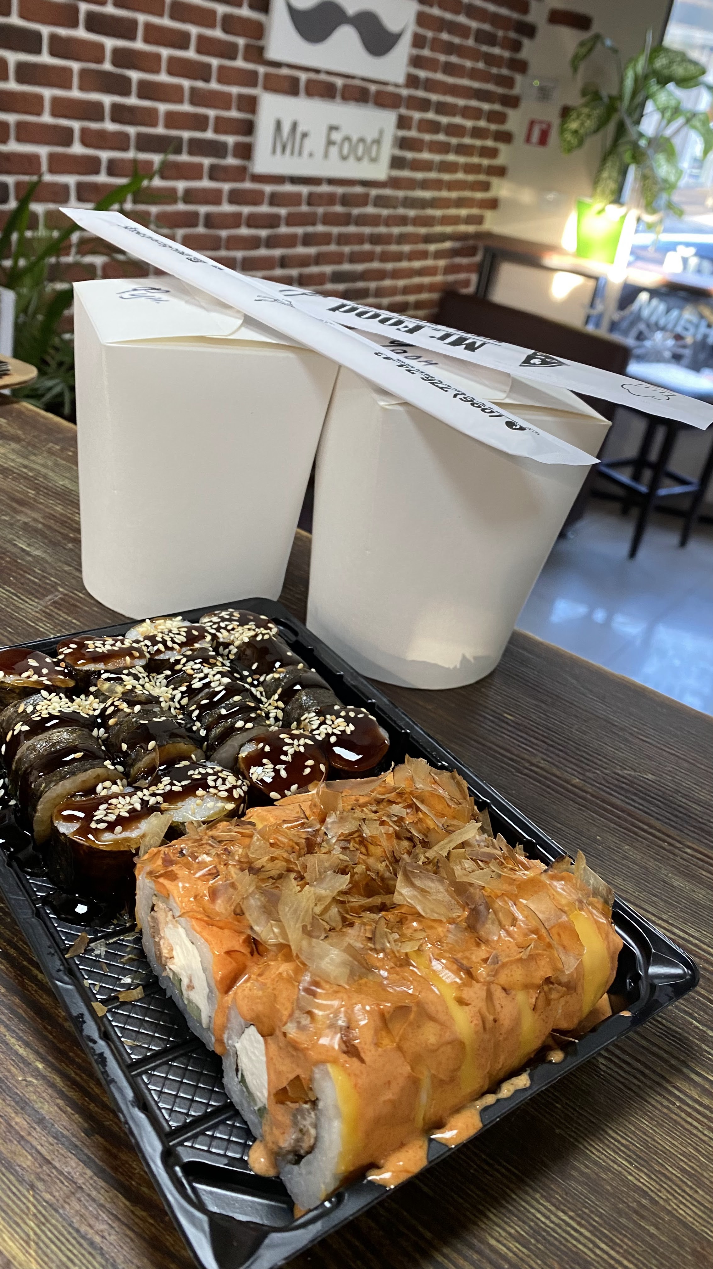 Mr.Food Суші Піца Вок - доставка, на виніс image 10