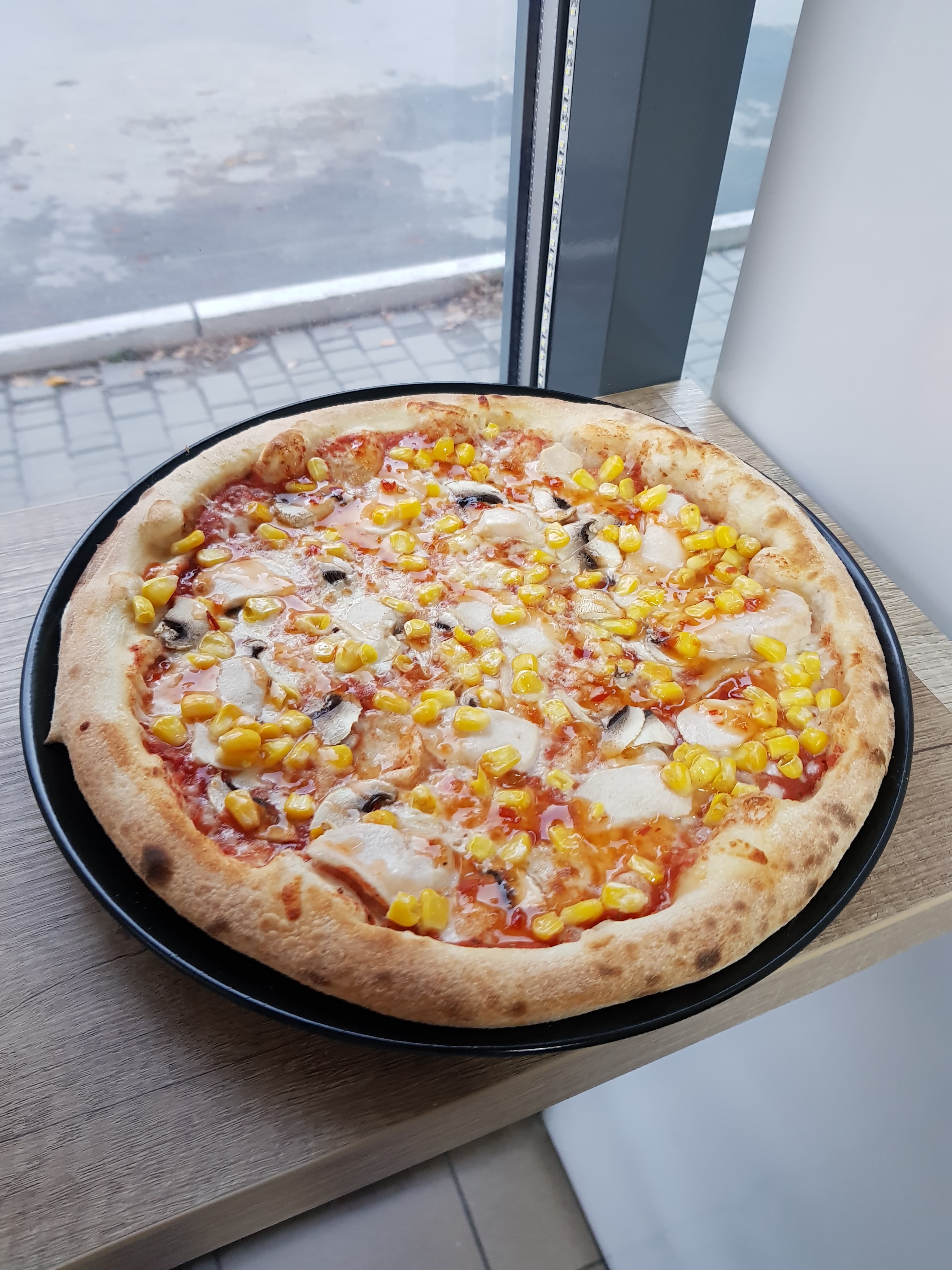 PIZZA STREET image 10