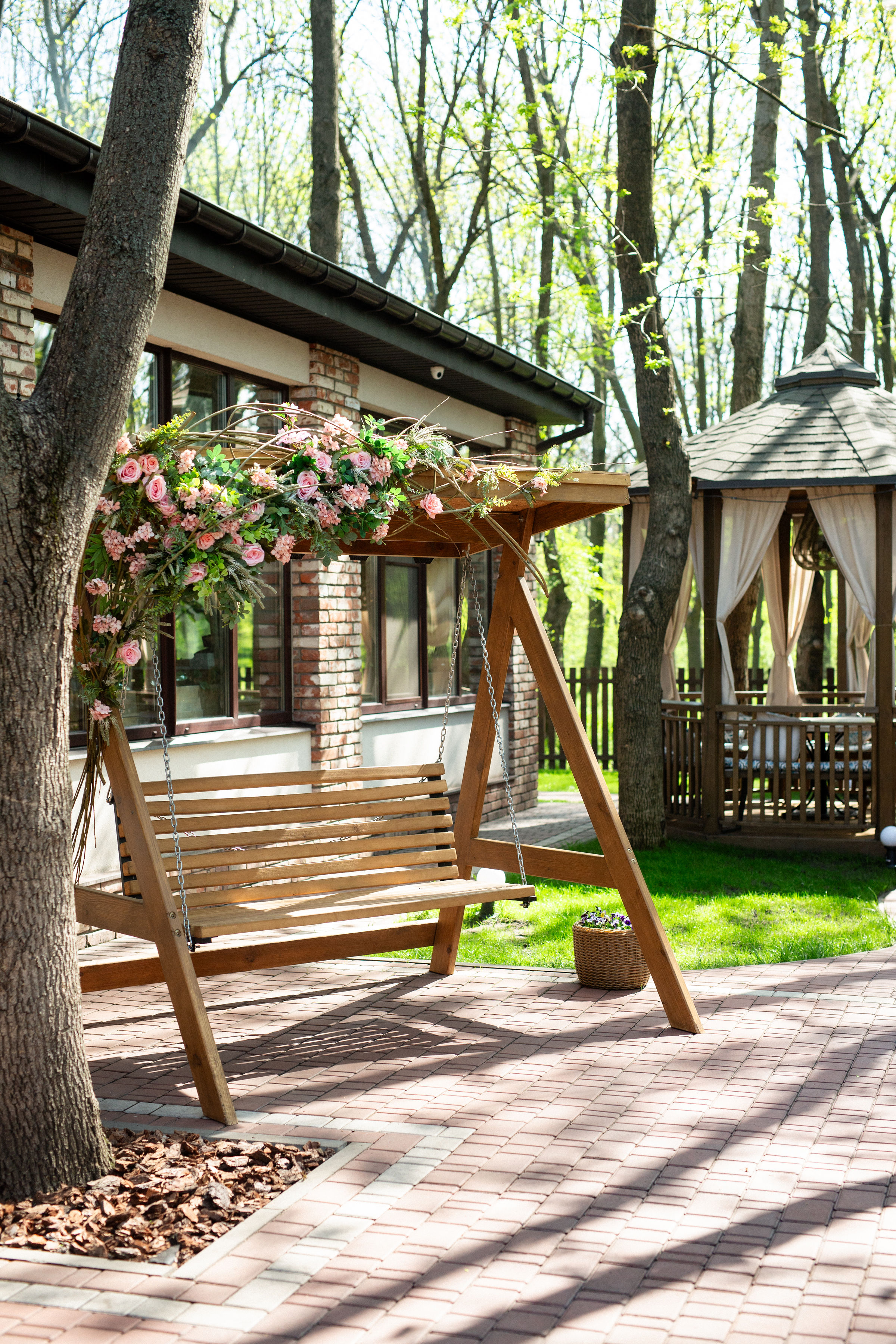 Plov Khochu Restoran image 8