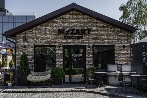 Mozart Cafe Bar Dnipro image 1