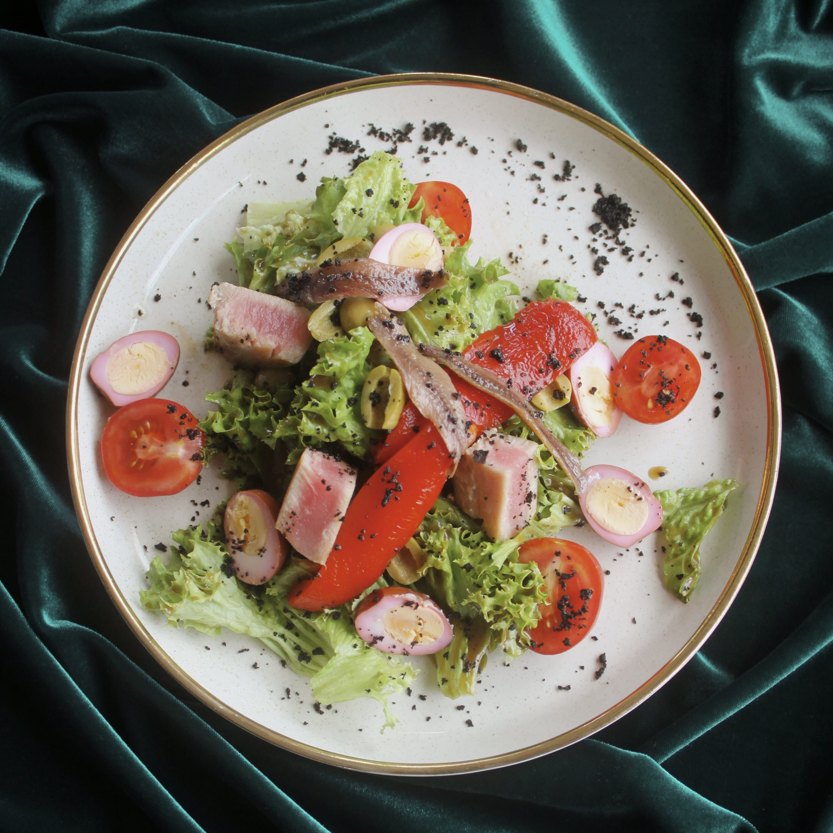 GARDEN restobar image 9