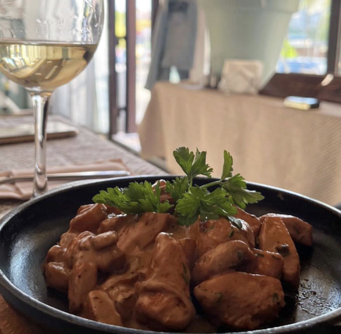 MAMA NA DACHE image 3