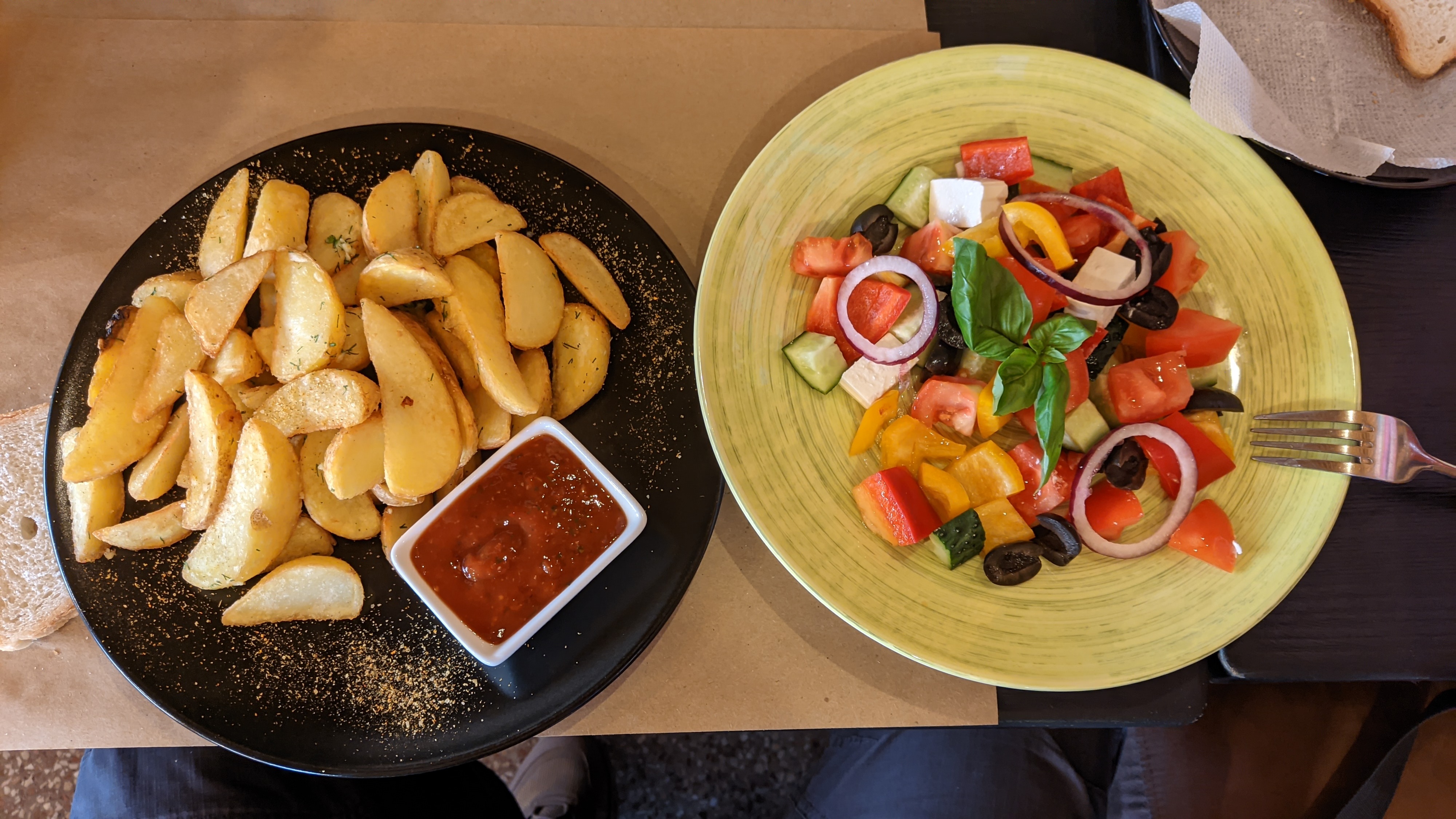 Таверна «НеВсіДома» image 1