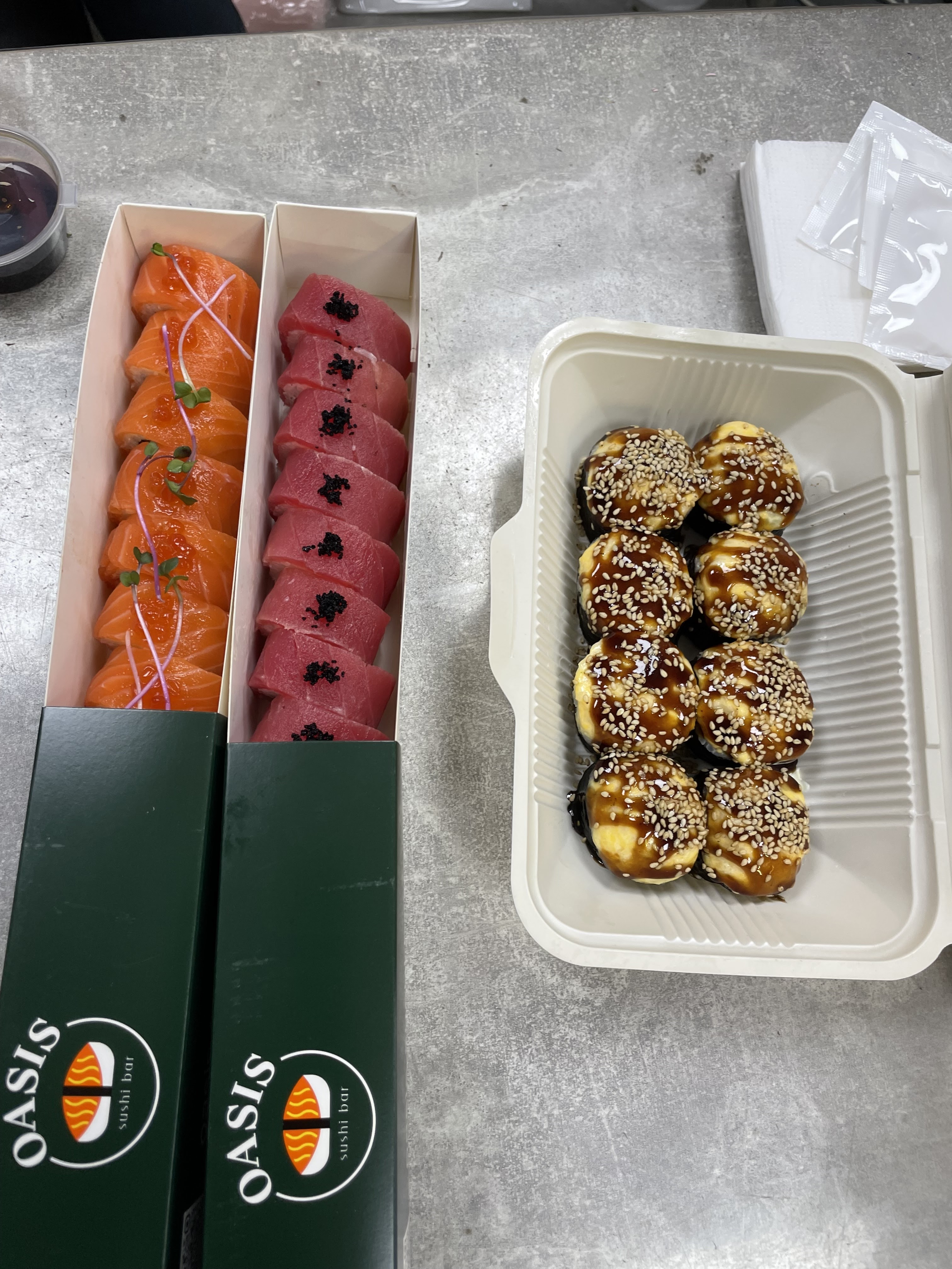 OASIS sushi bar image 8