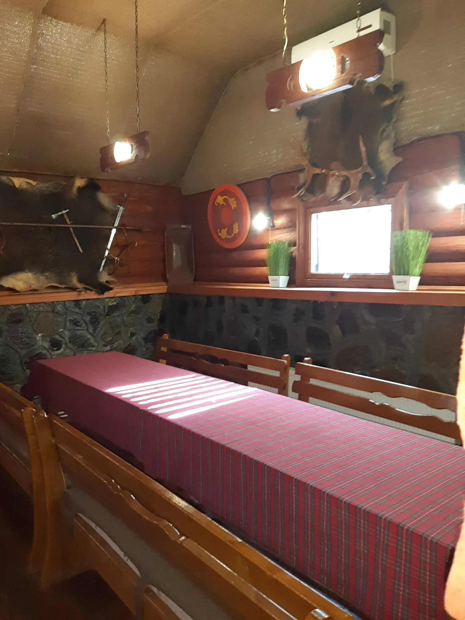 Kafe-Bar, Hotelʹ, Banya "Vikinh" image 1