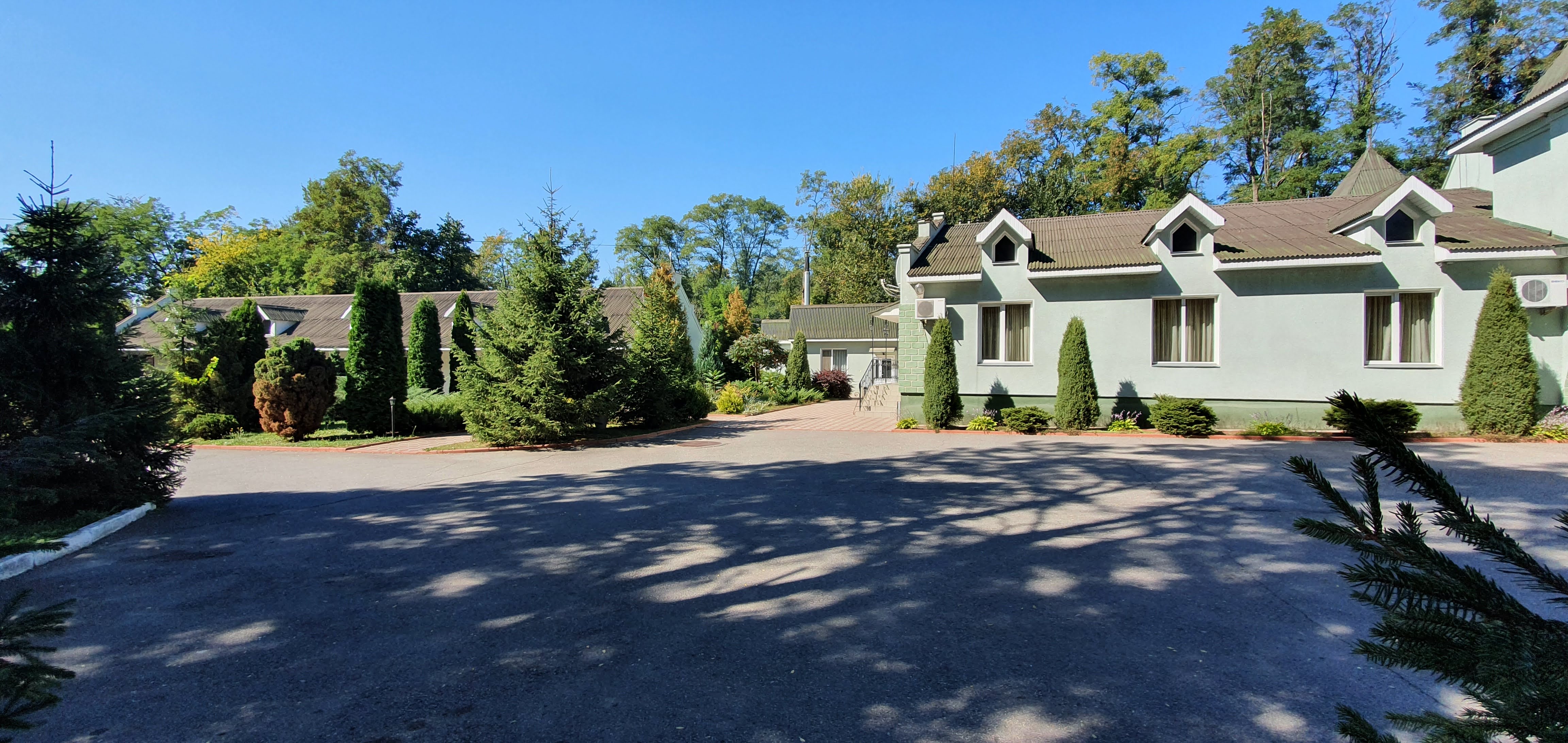 Hostynnyi Dvir image 6