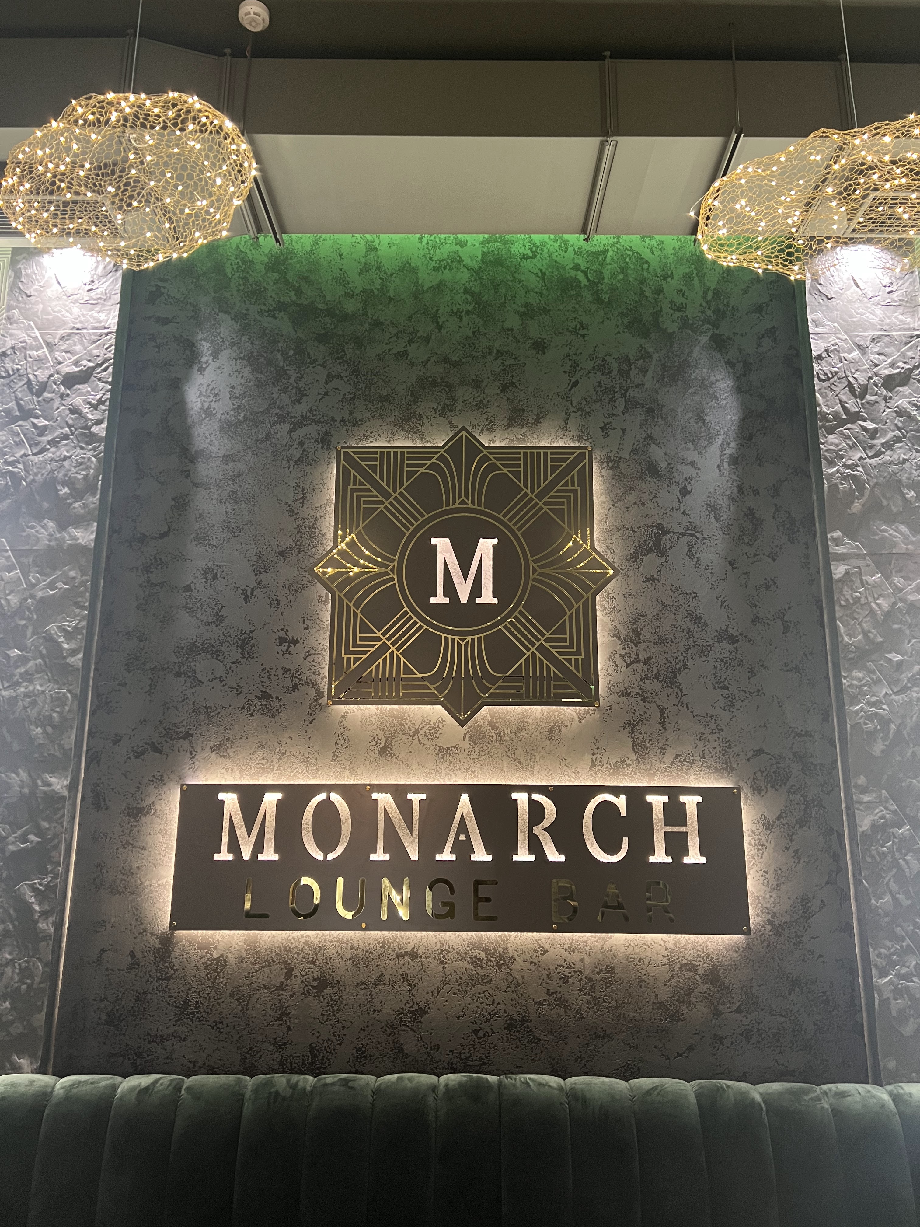 Monarch Lounge Bar image 7