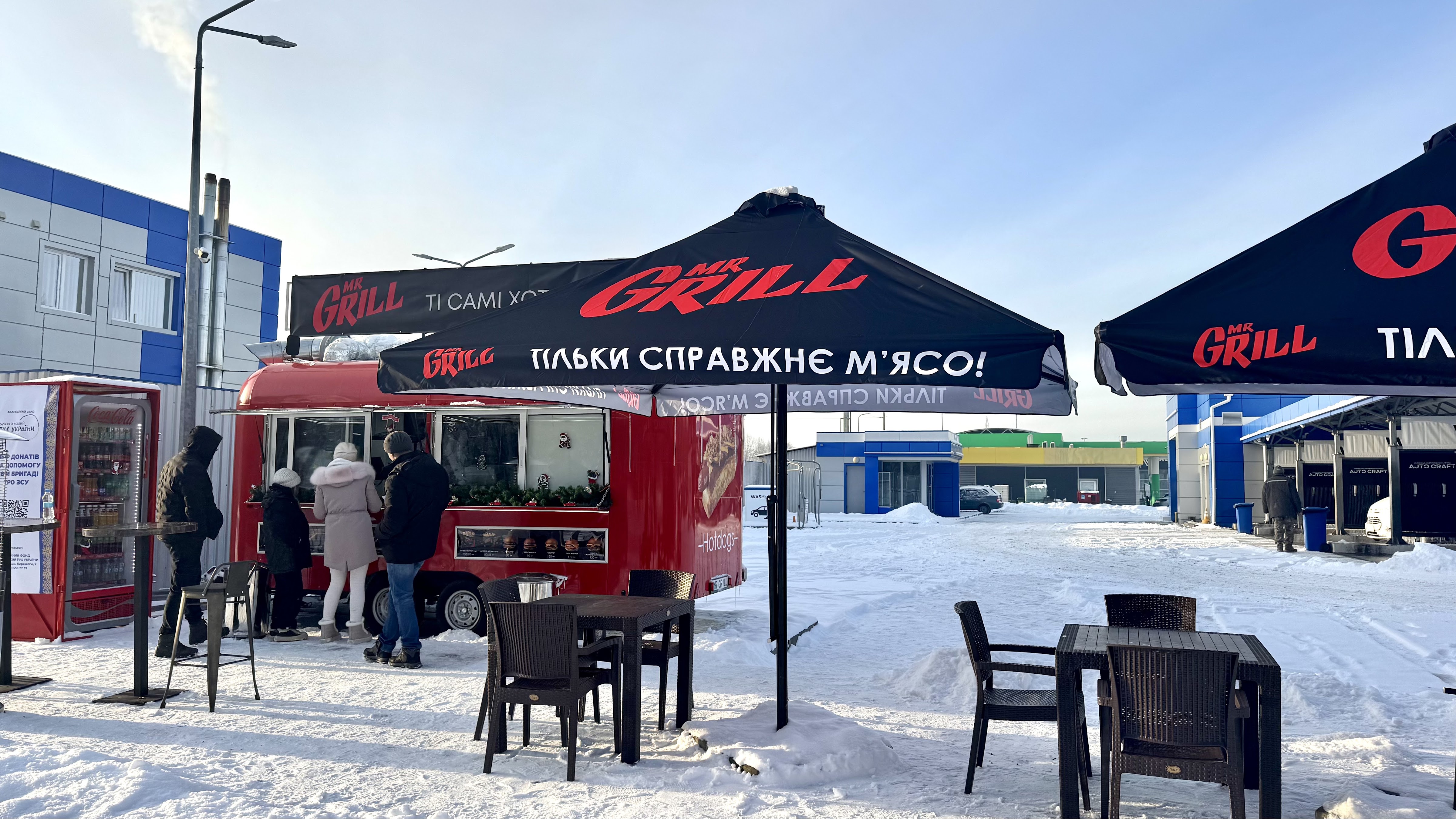 STREET FOOD | ЇЖА & НАПОЇ image 2