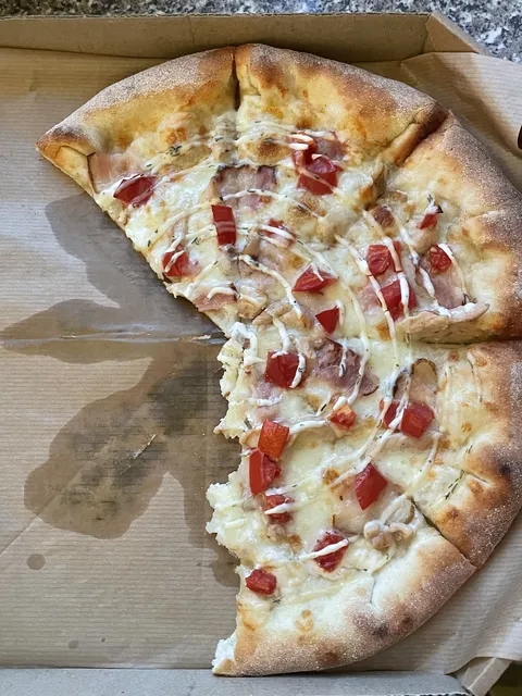 Zaza Pizza image 8