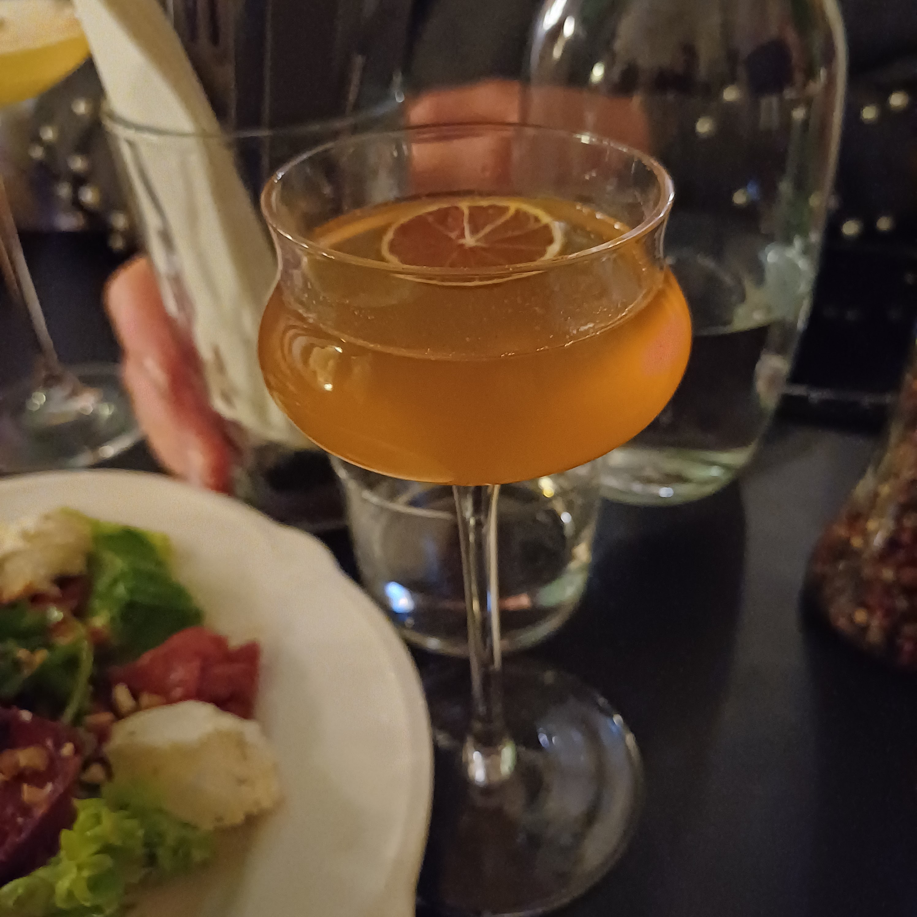 CHICKS ROLLS & DRINKS image 7