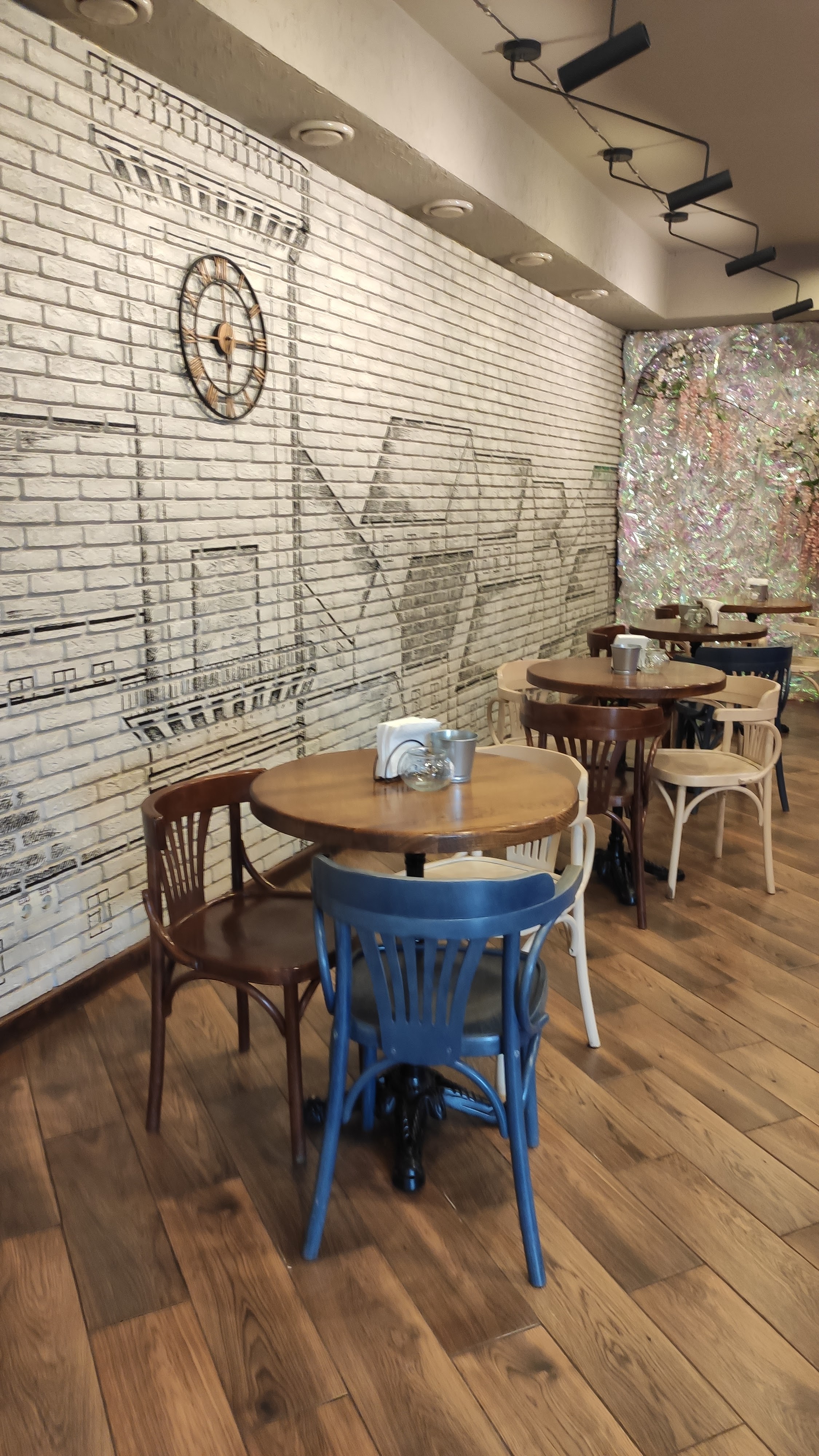 Львівські Круасани image 10