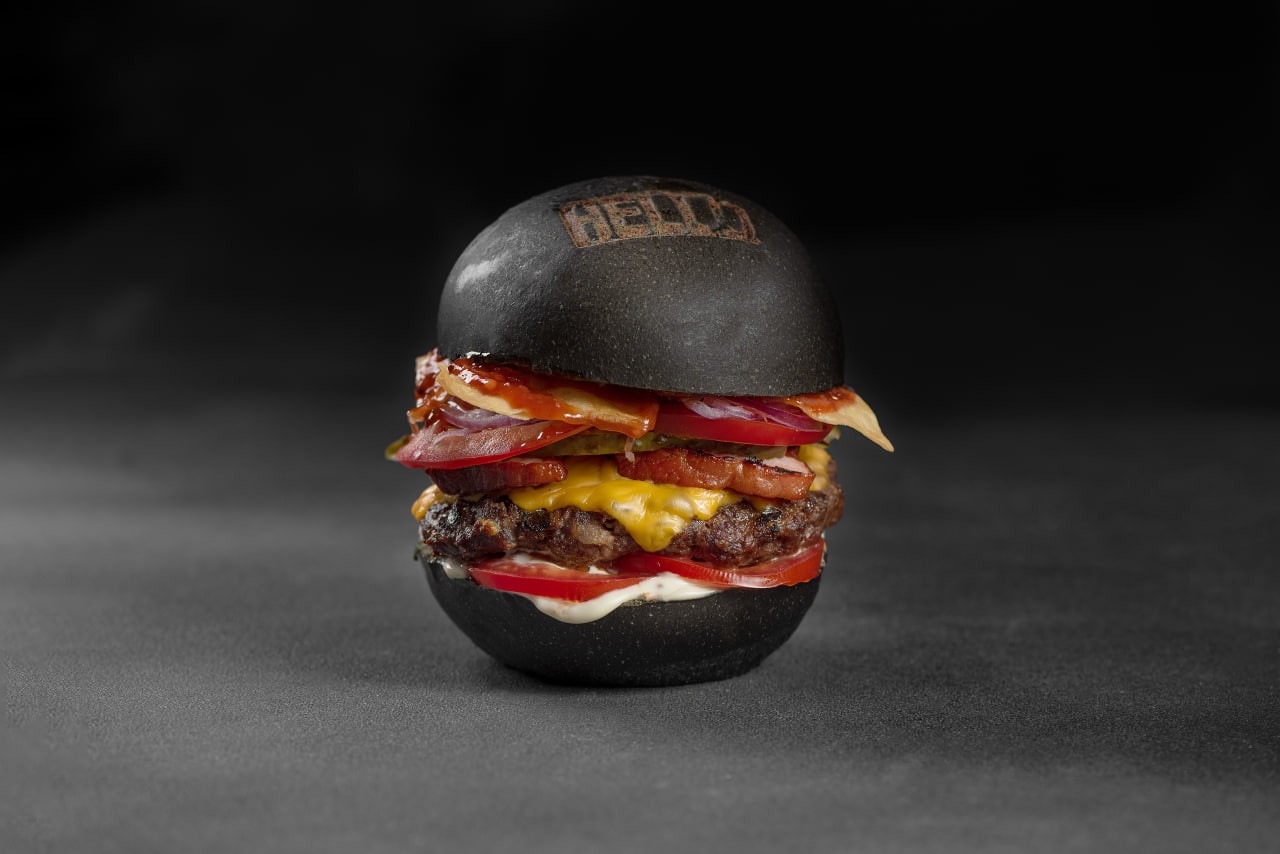 HELLO BURGER image 5