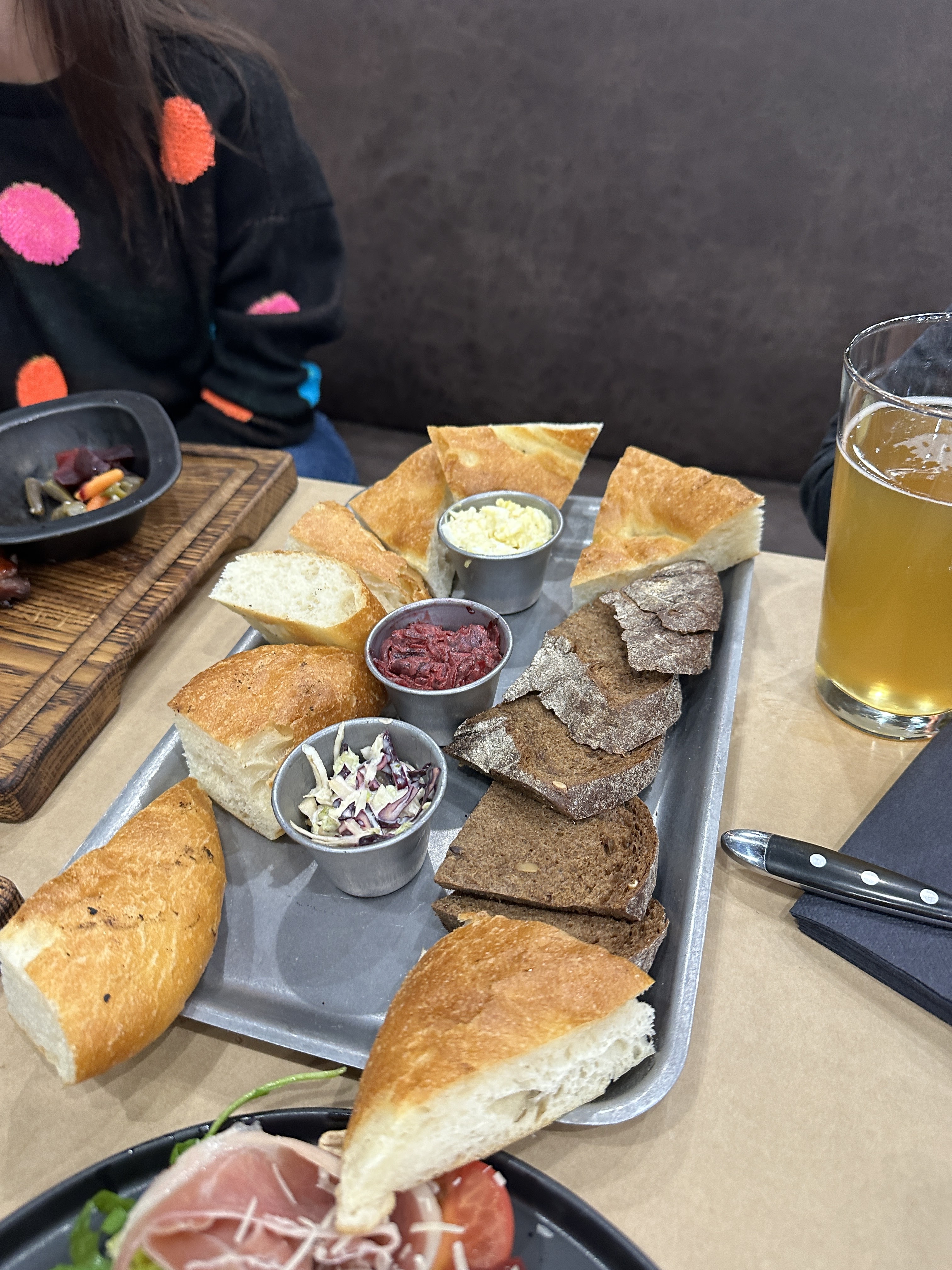 Reberka Na Khreshchatyku image 4