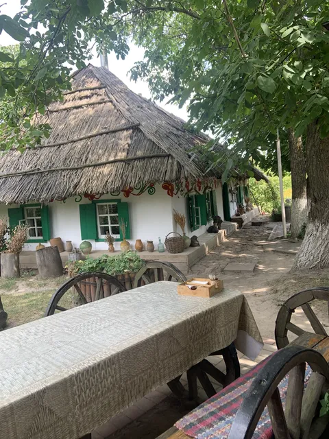 Tavern "Ms. Olga" image 3