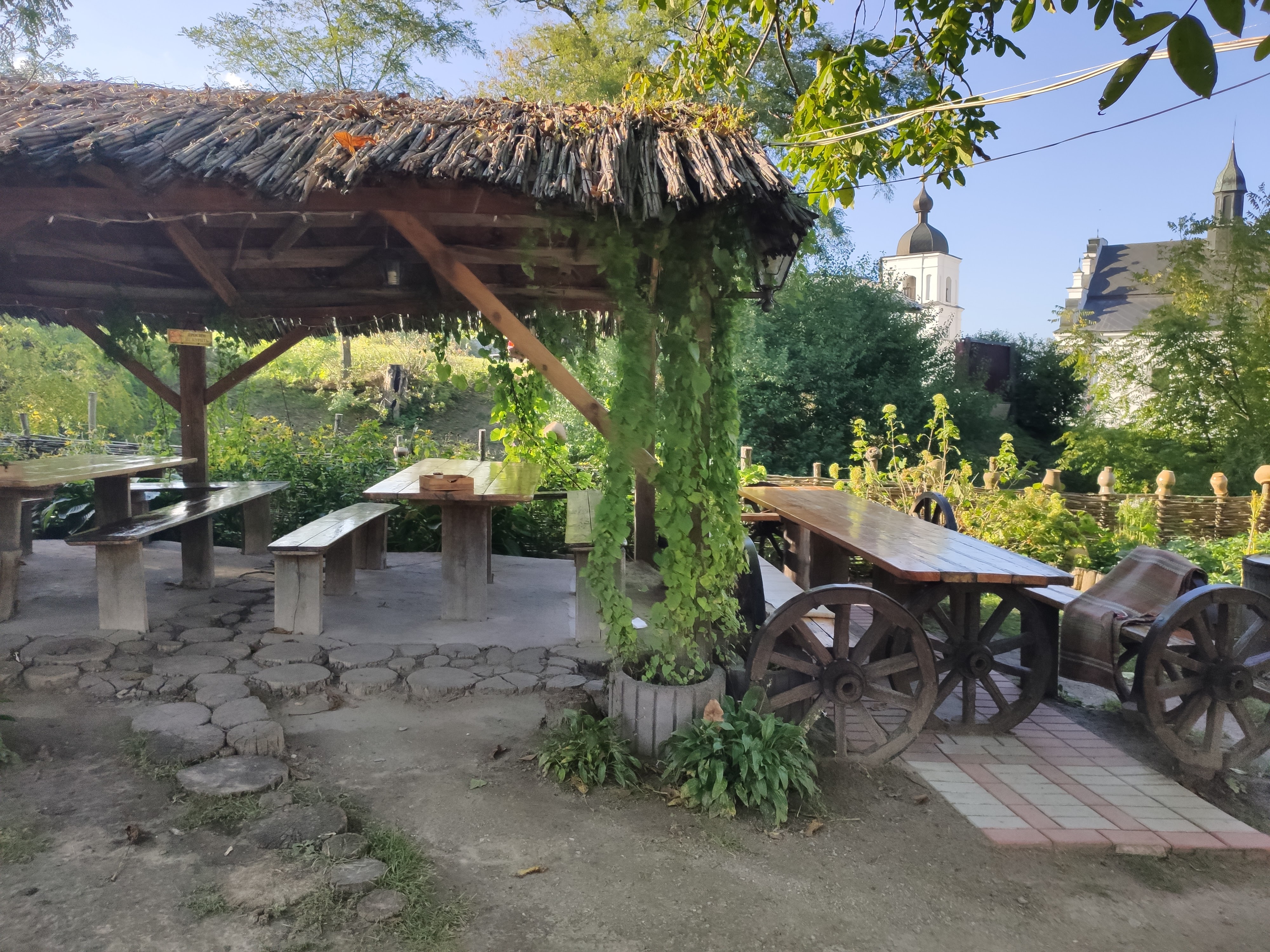 Tavern "Ms. Olga" image 5