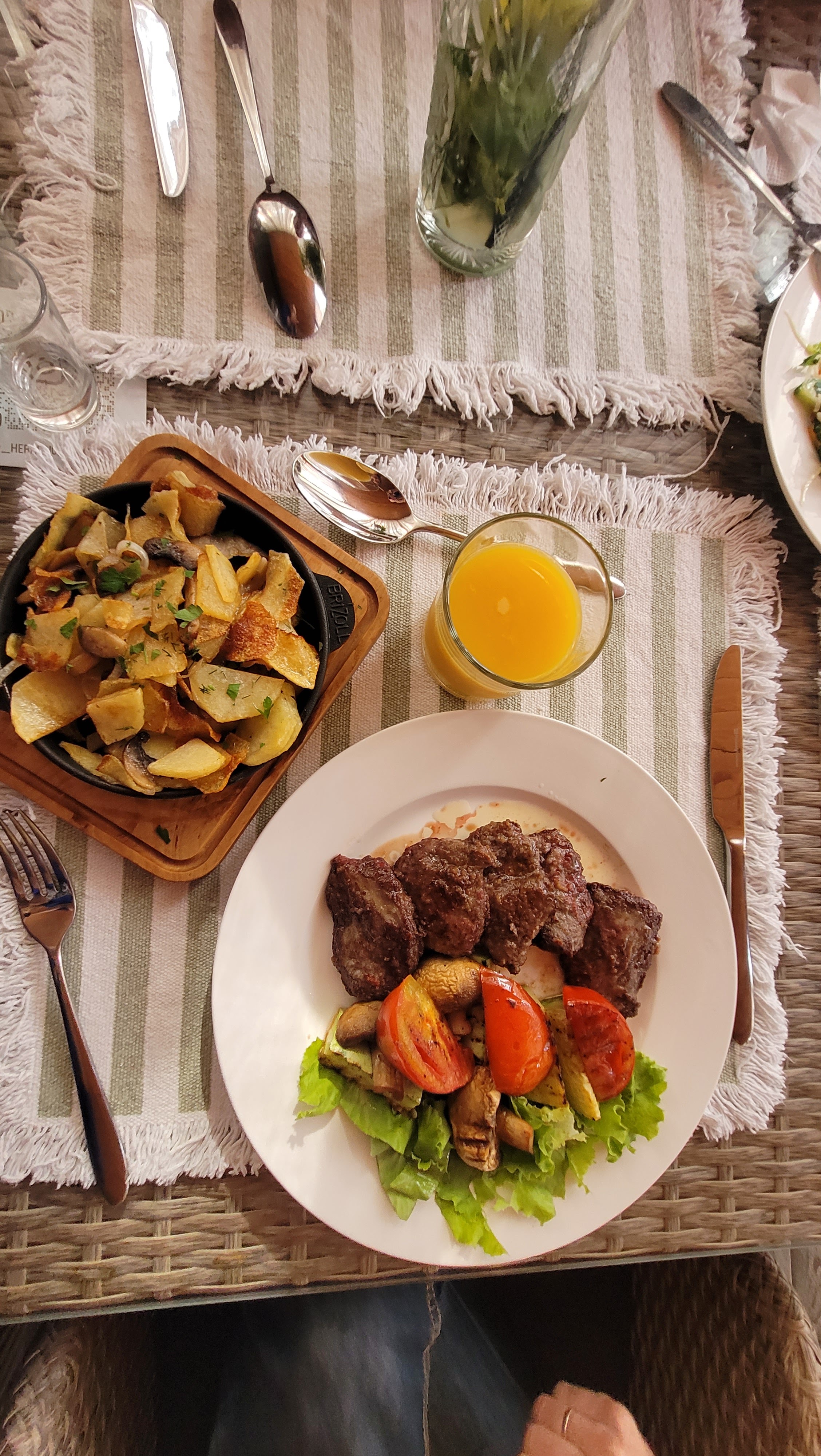 Ресторан BRAND image 2