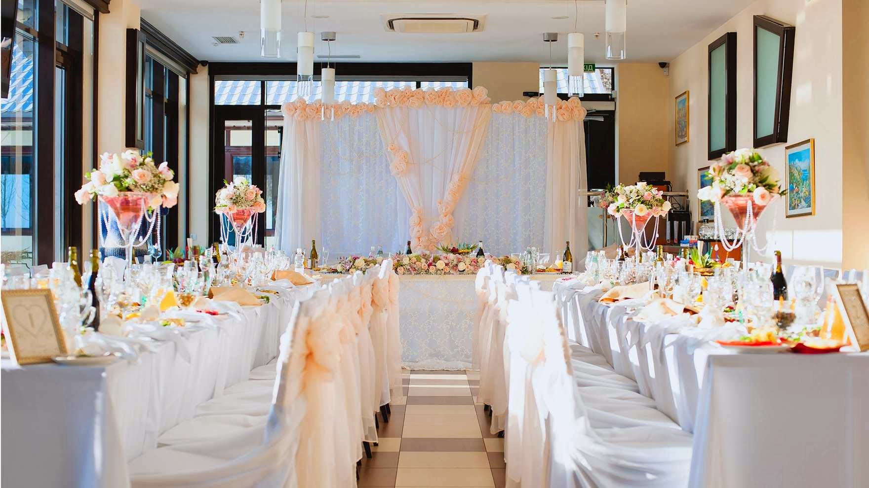 Four Seasons image 1