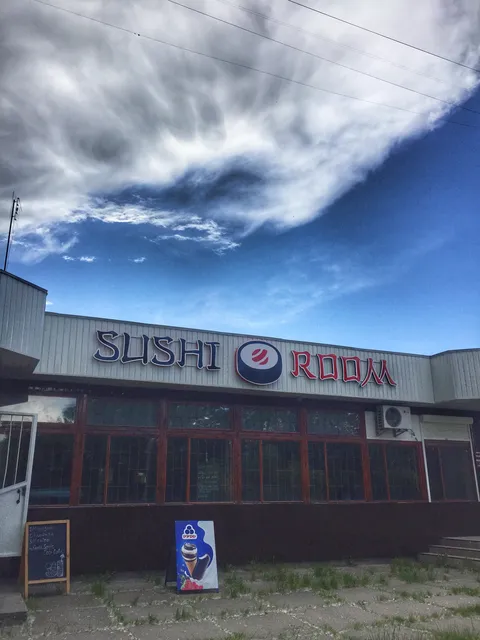 Sushi Room image 1