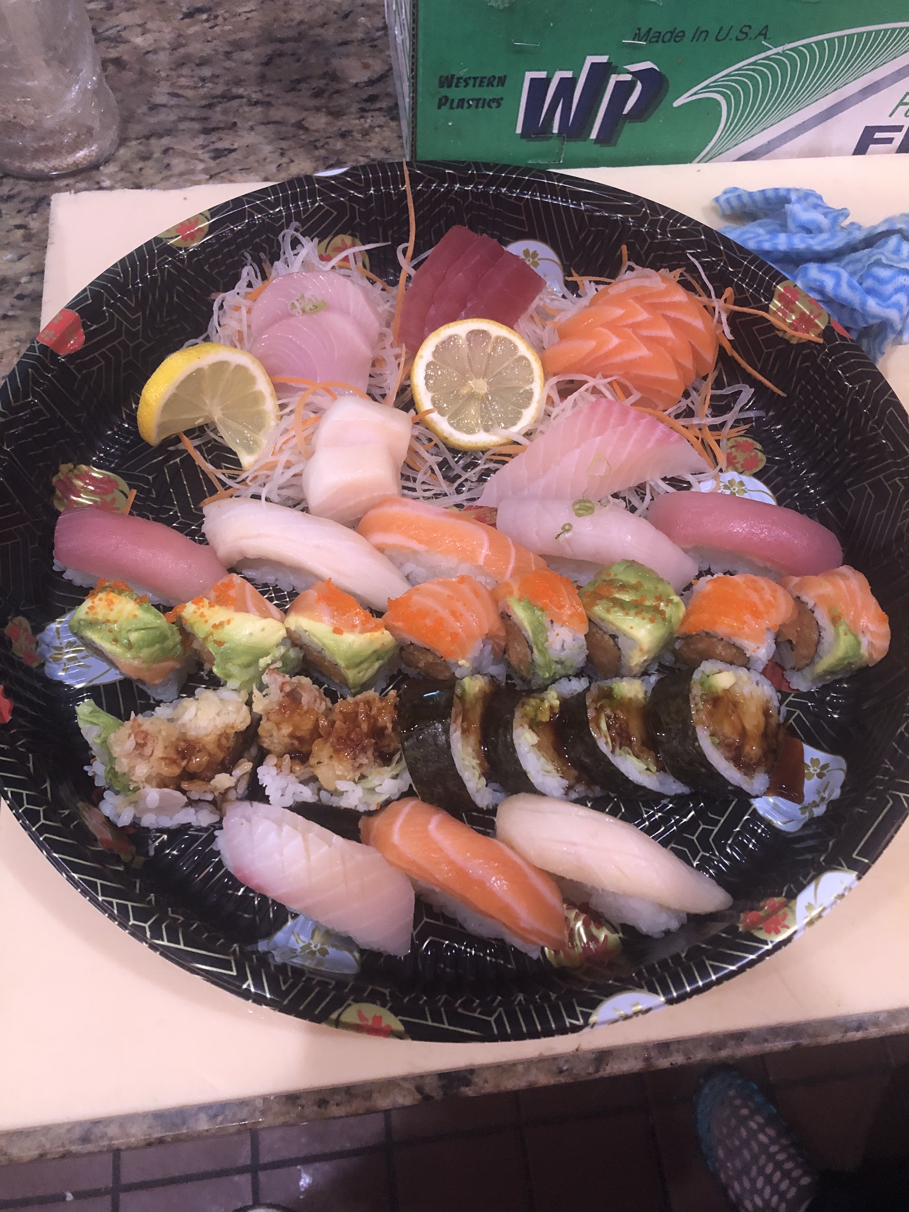 Sushi Sakura - доставка суші image 3