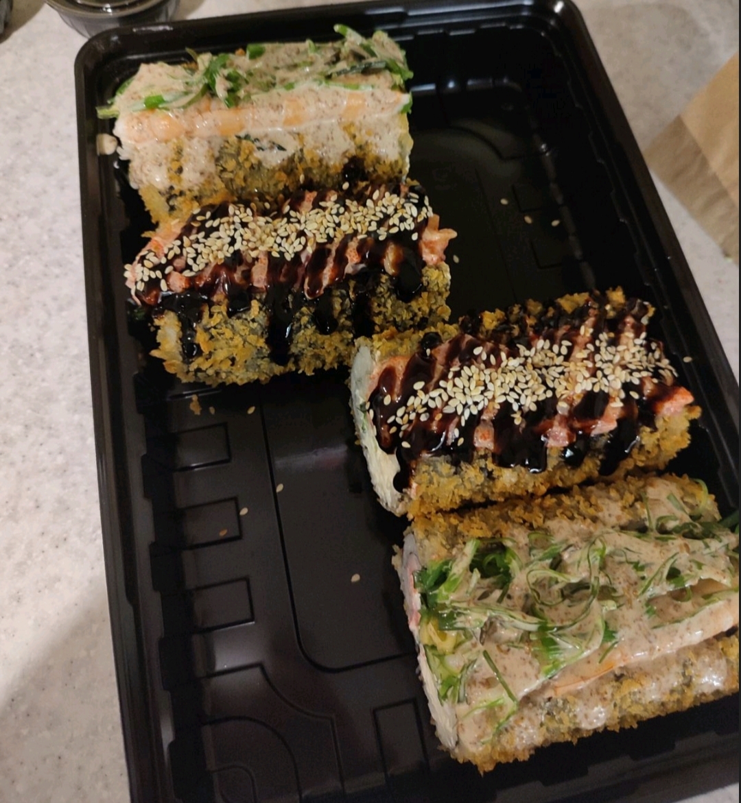 SAKURA_sushi_pereyaslav image 4