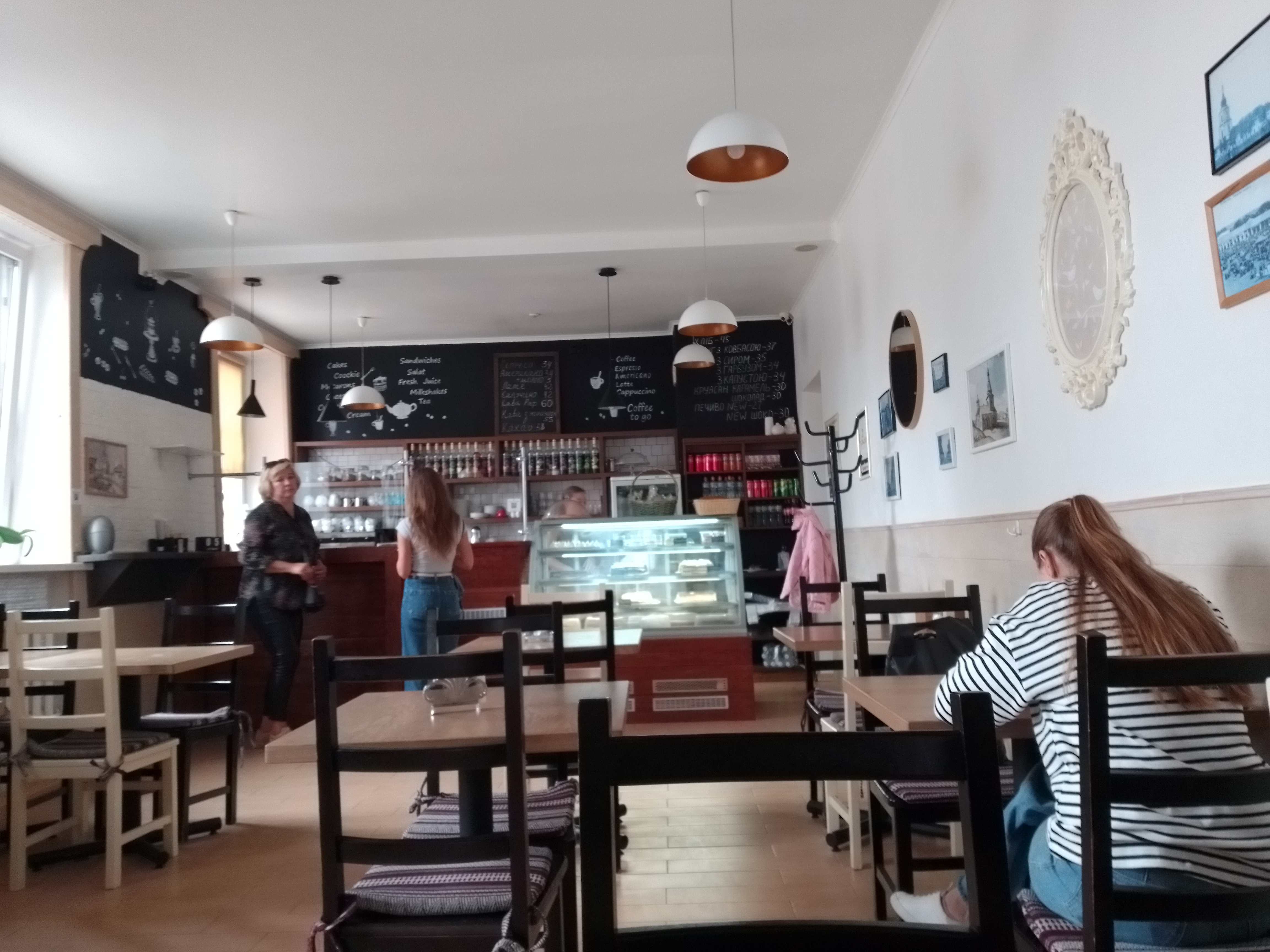 Kafe-Kondytersʹka "Pektoralʹ" image 3