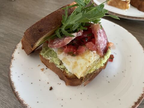 Kafe-Kondytersʹka "Pektoralʹ" image 8