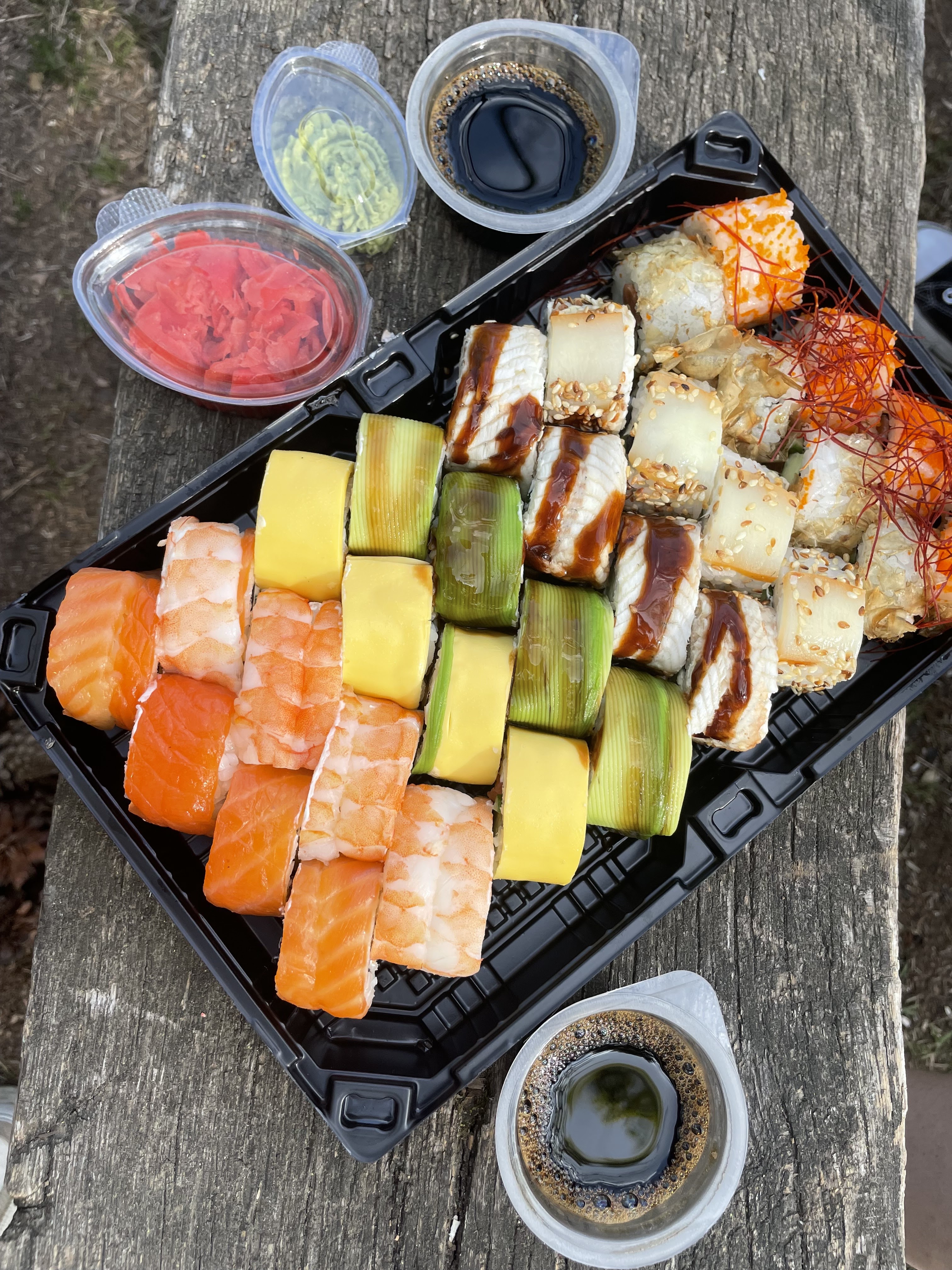 Sushi & Pizza House image 5