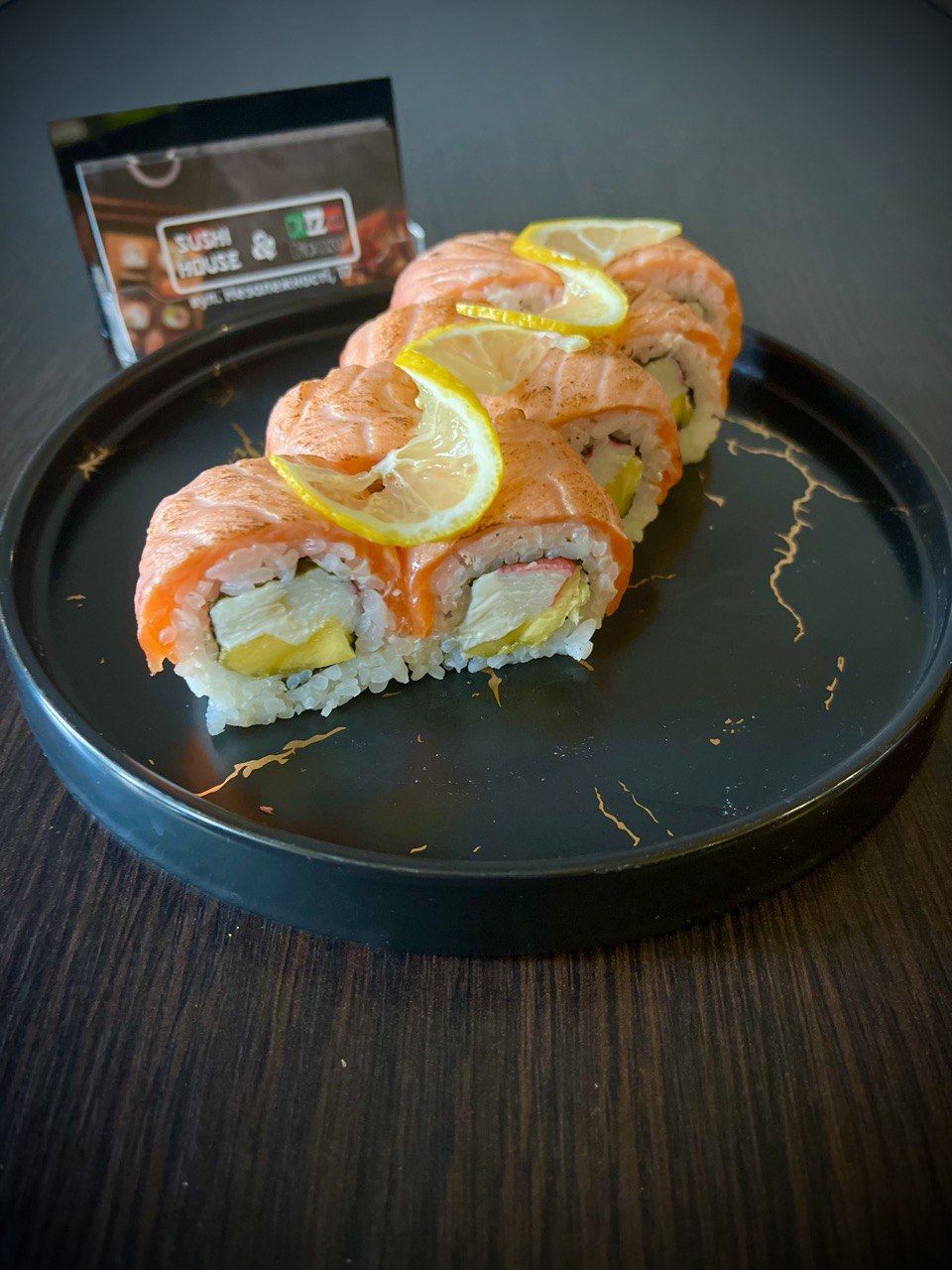 Sushi & Pizza House image 6