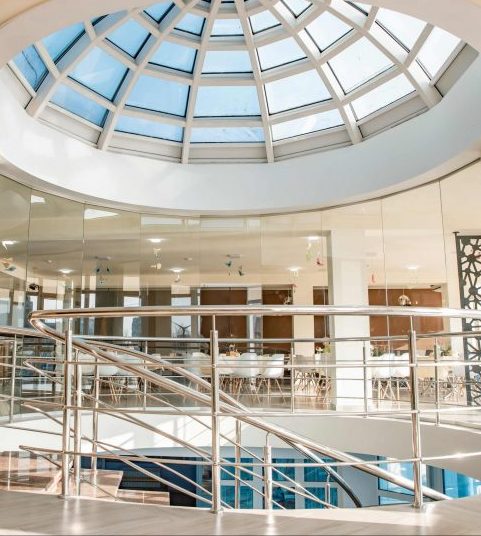 FAME CAFE & BAR image 7