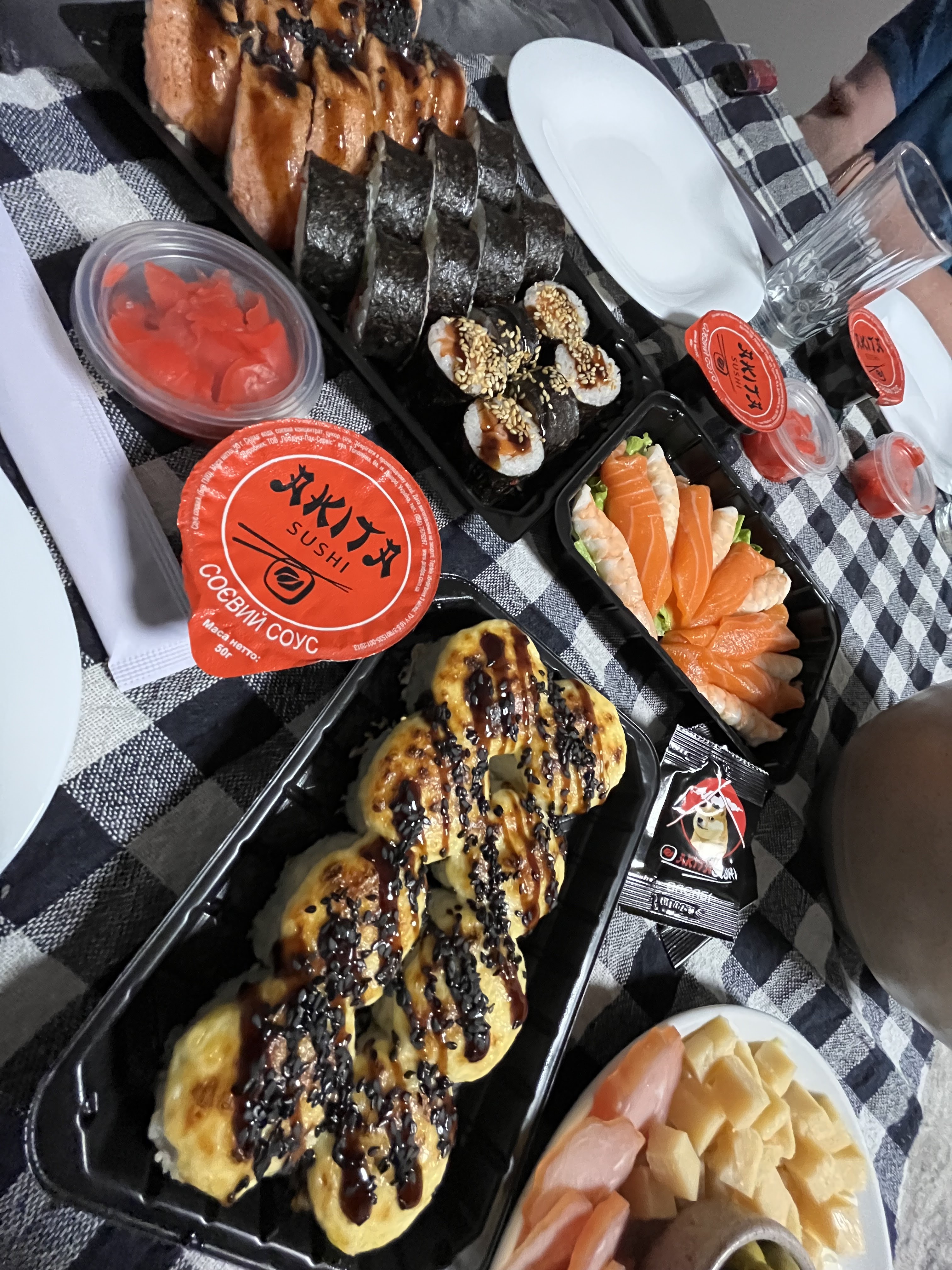 Akita Sushi Kremenchuk image 7