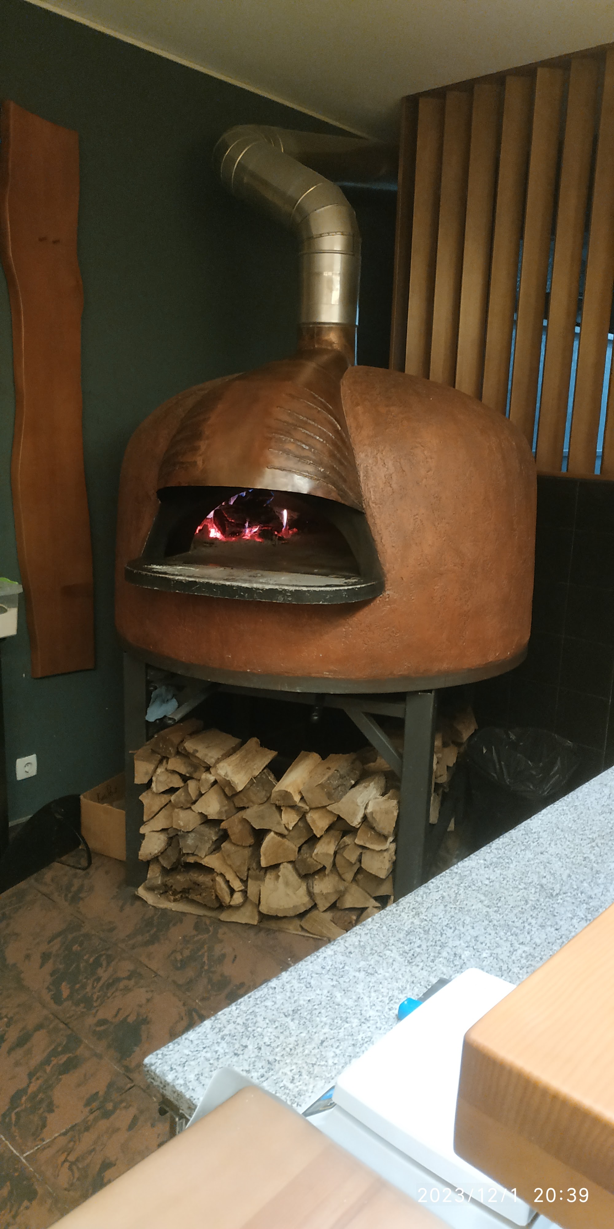 "KIO" - coffee and pizza image 8