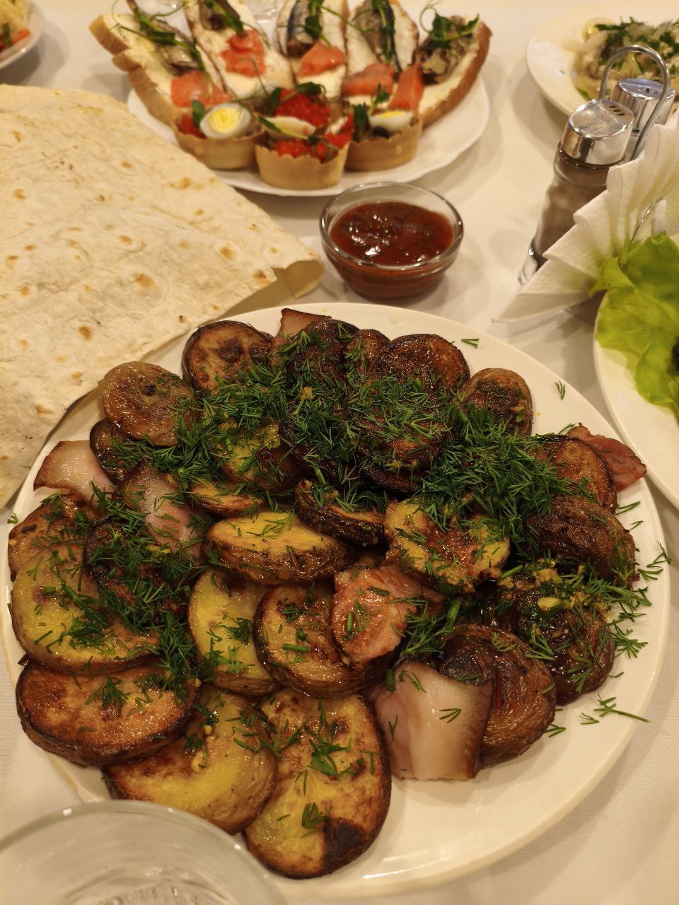 "Столовка" image 6