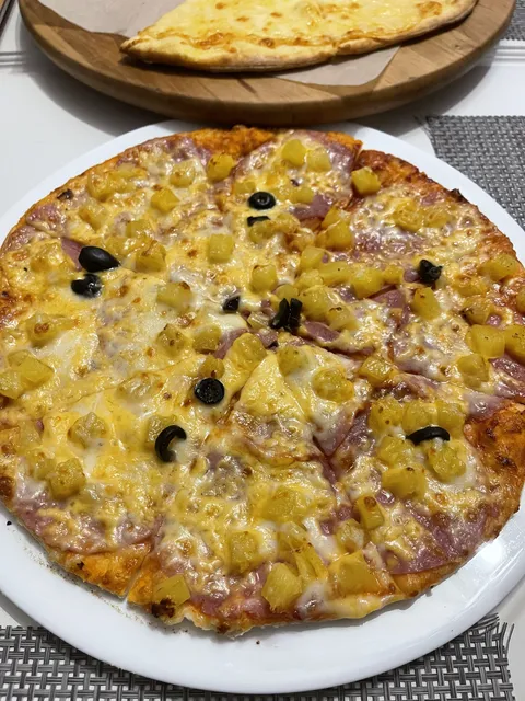 Tele-Pizza image 2
