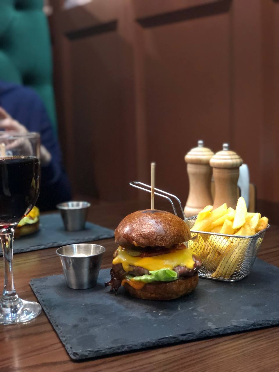 Севентíн image 7