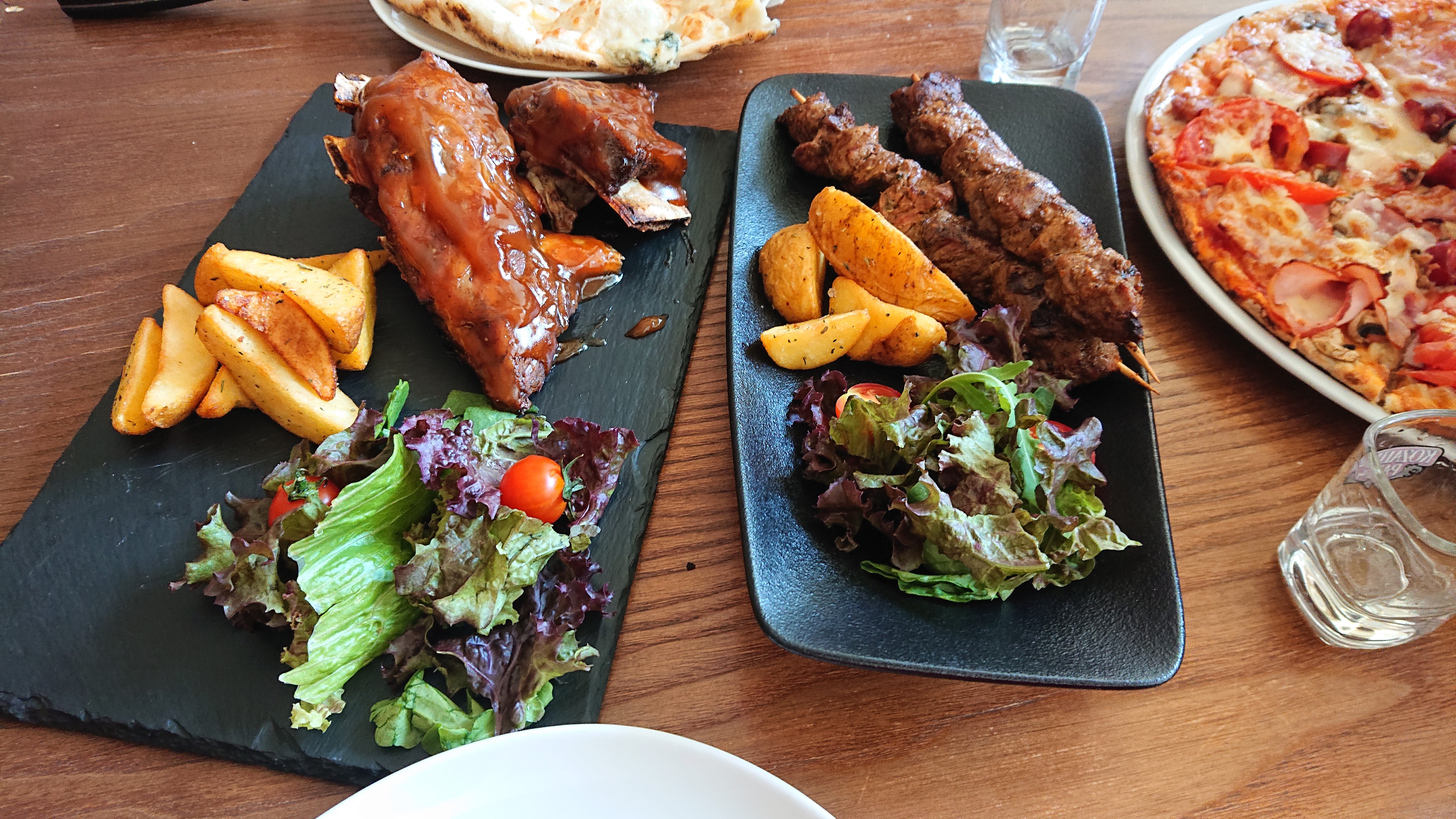 Tratoriya Bolonʹyetta image 2