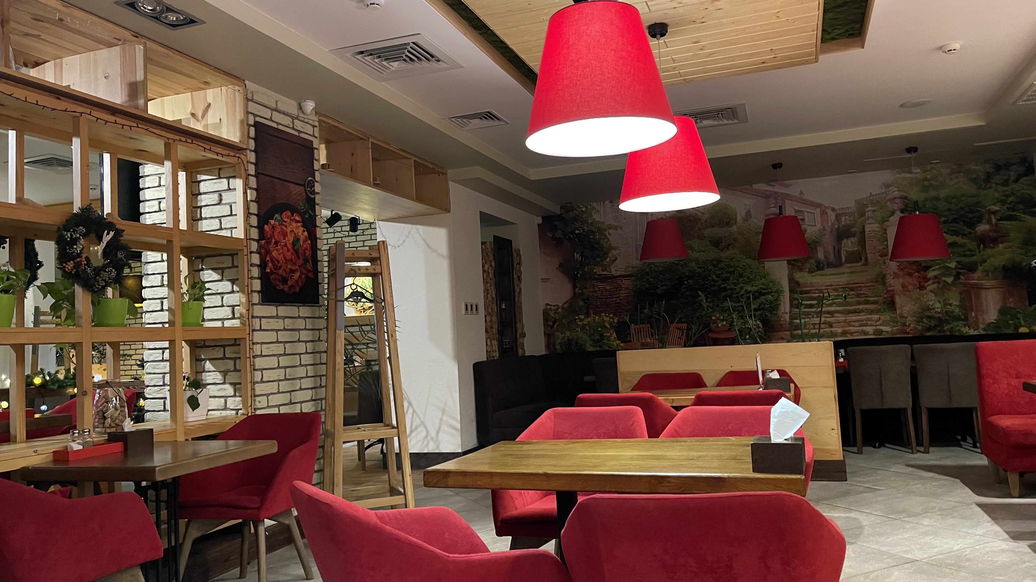 Tratoriya Bolonʹyetta image 3