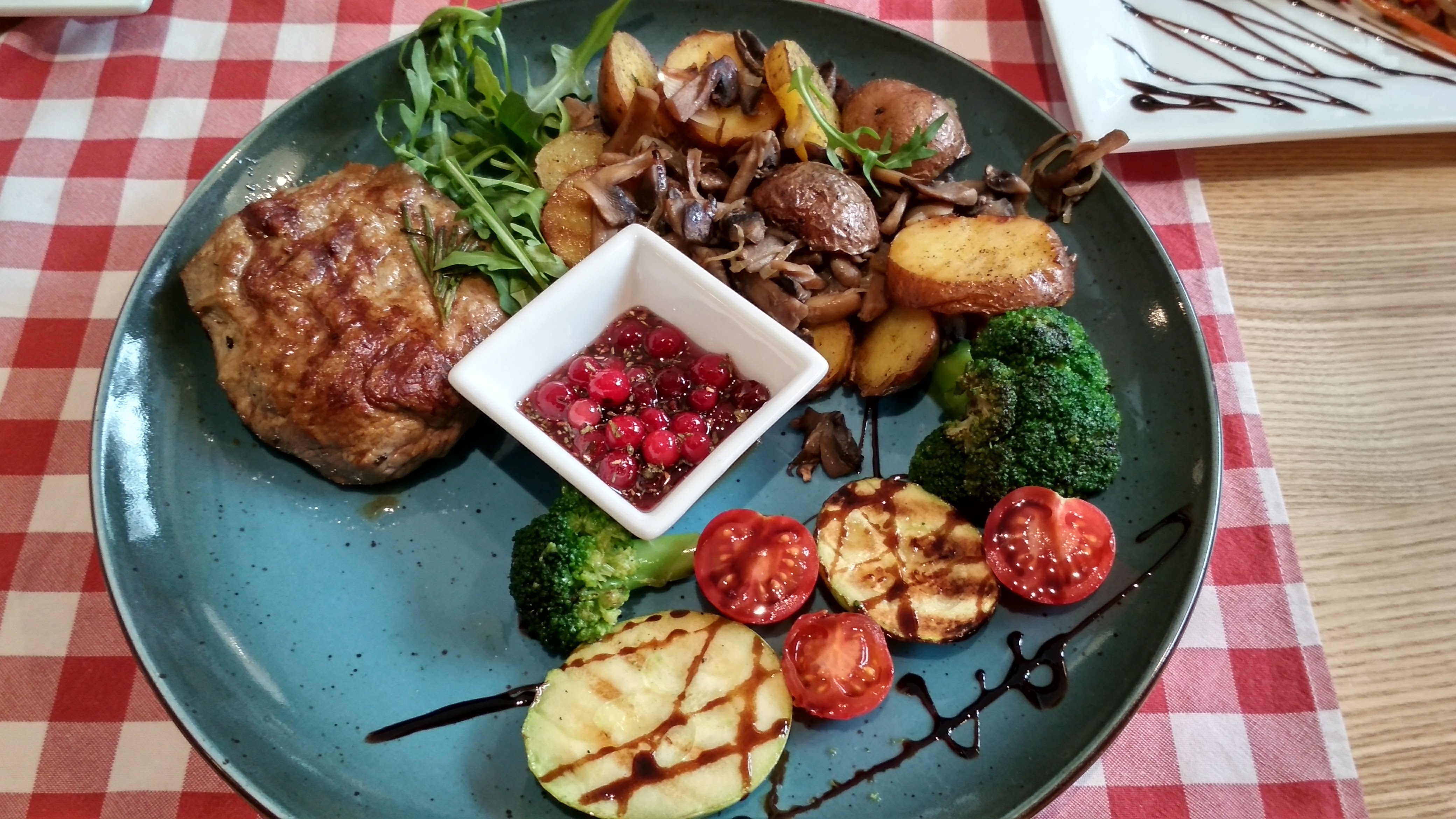 Trattoria Viva Olive image 2