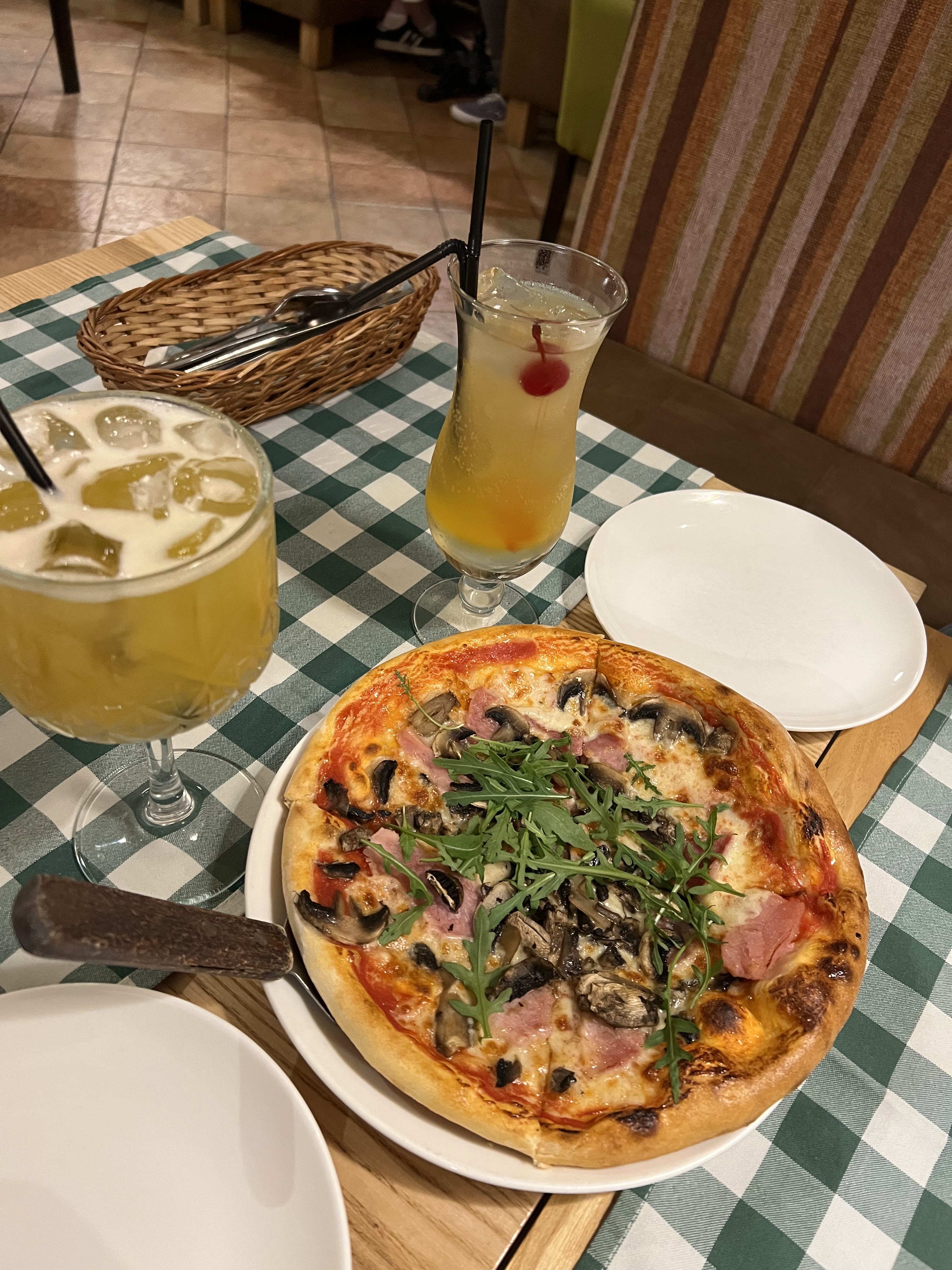 Trattoria Viva Olive image 3