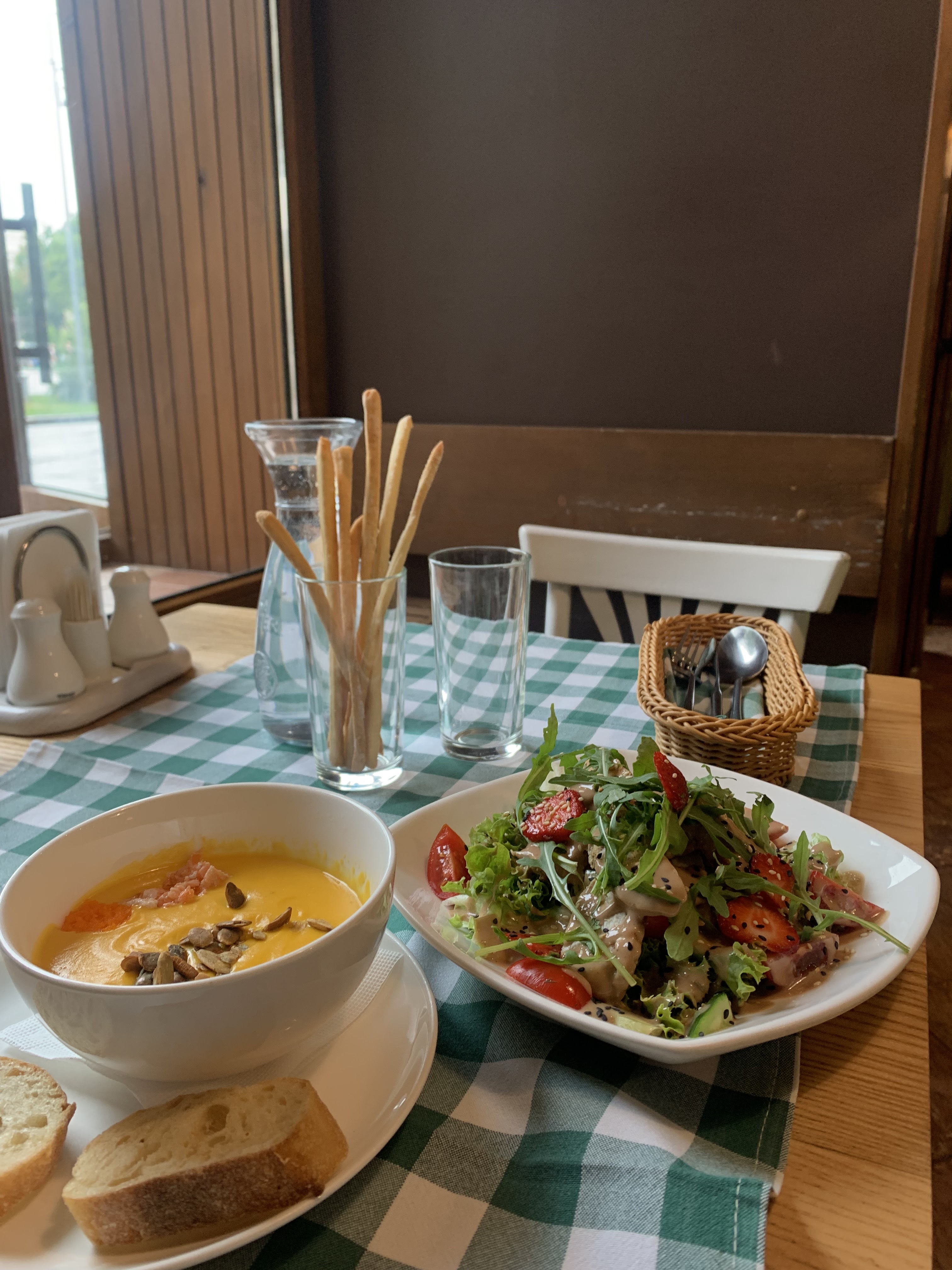 Trattoria Viva Olive image 7