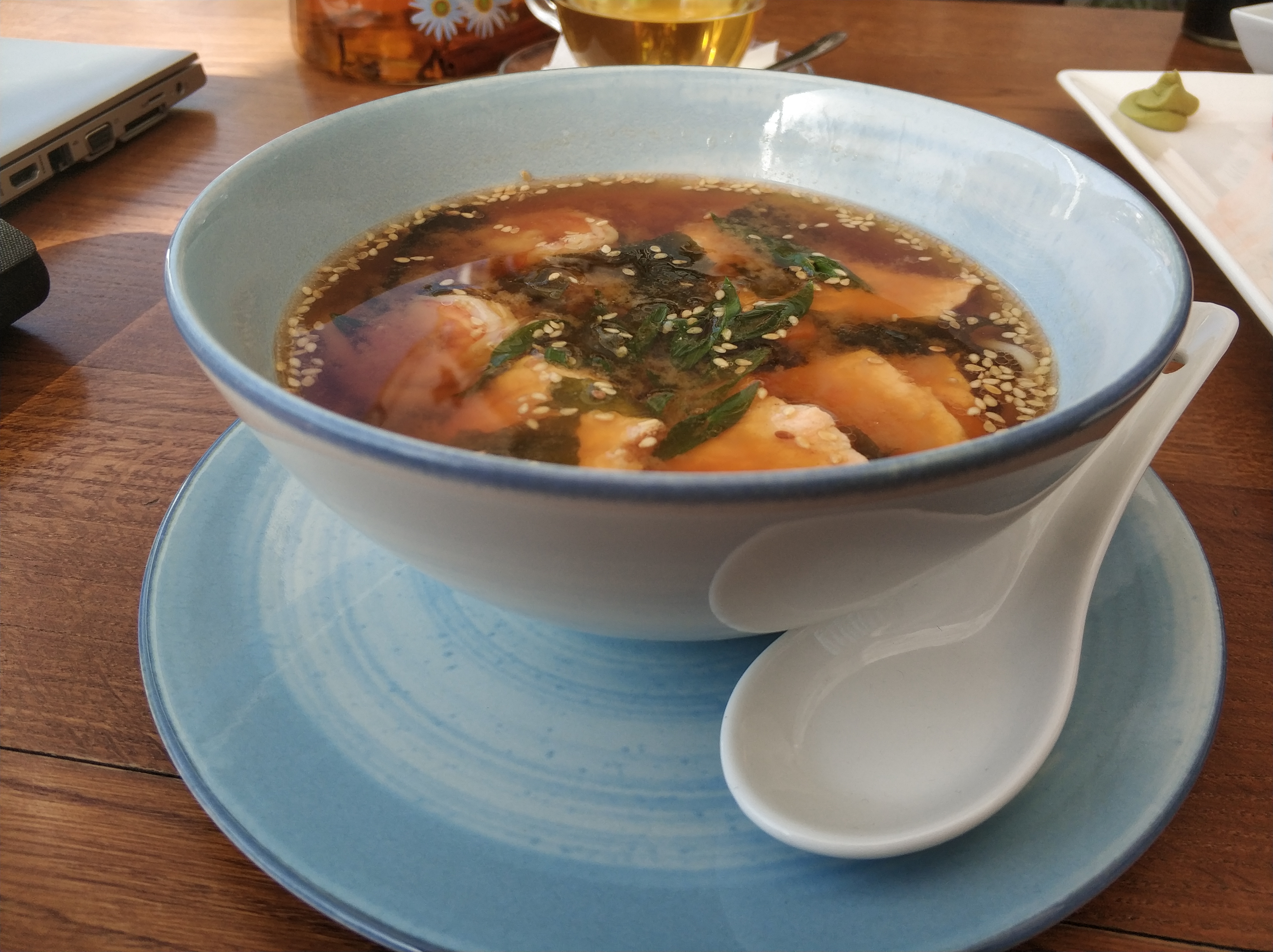 БЕНЕDІКТ сніданки&суші image 2