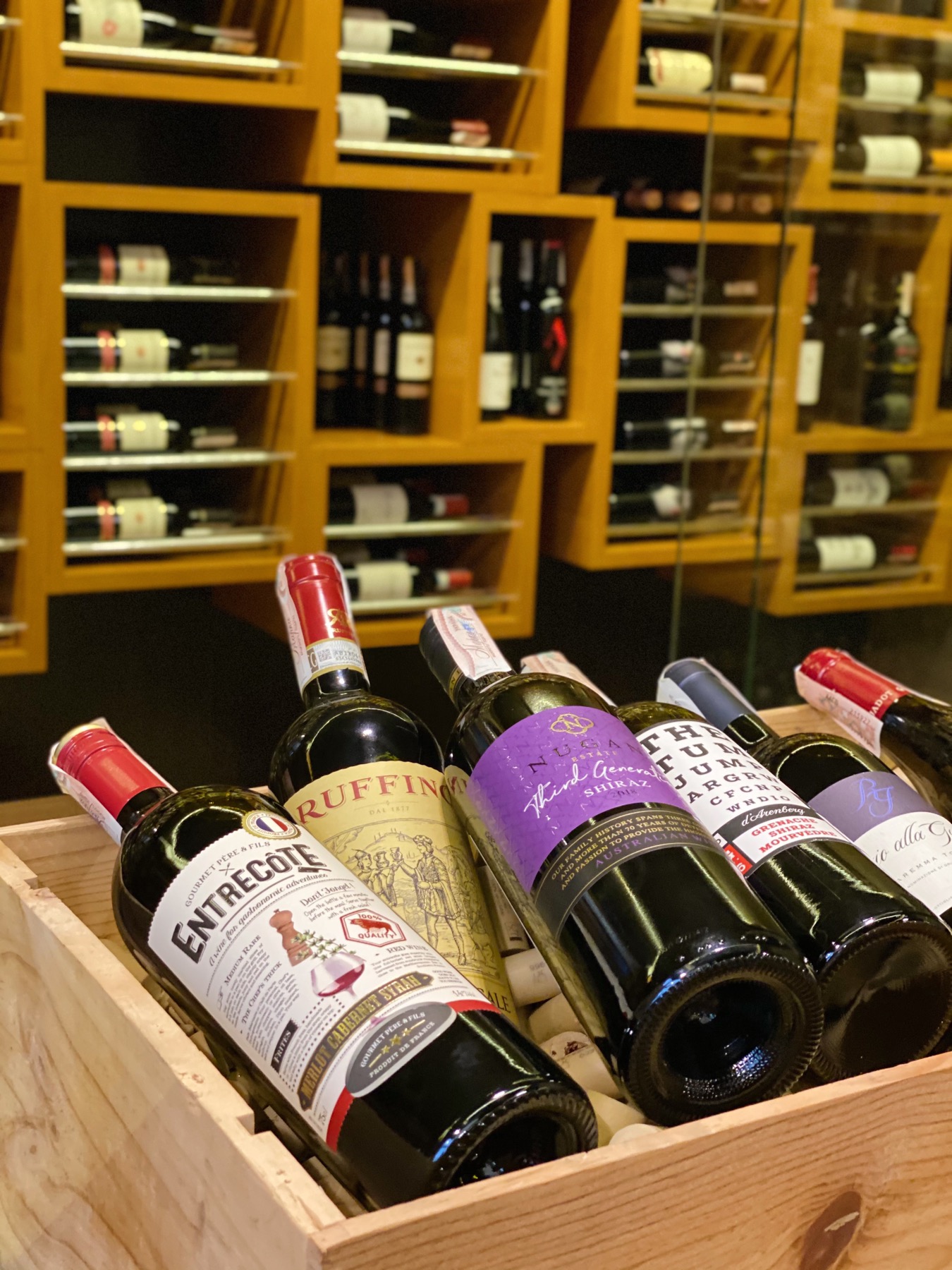 Atmosphere Restaurant image 1