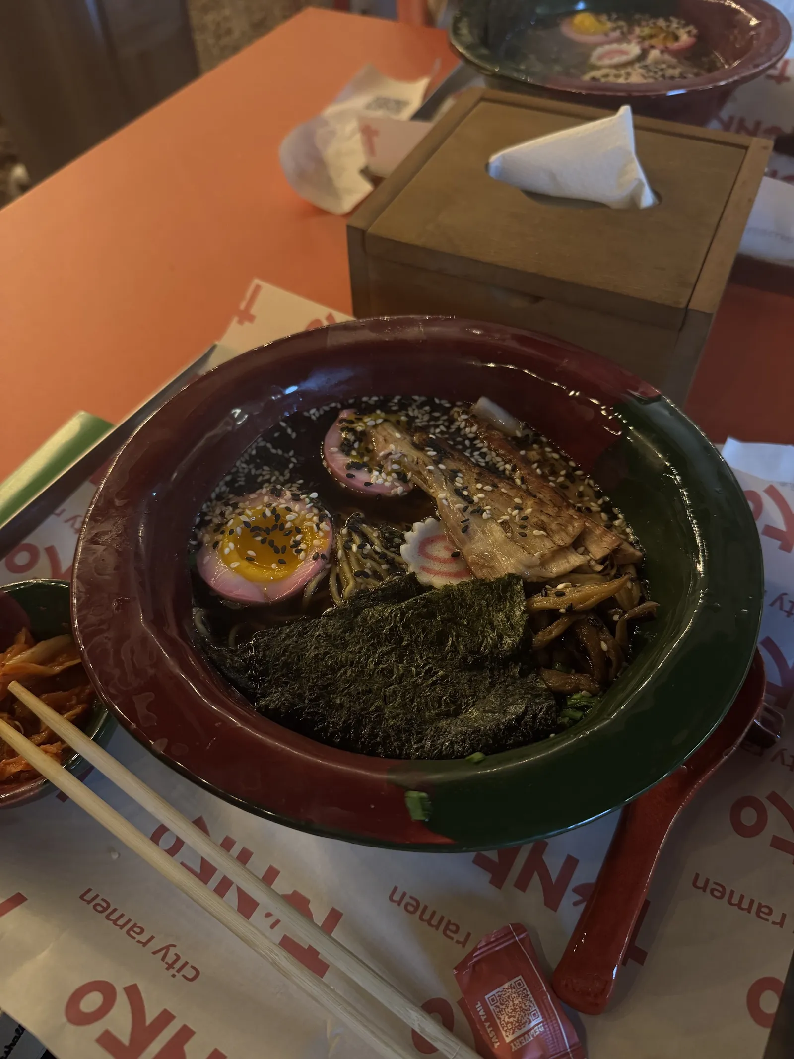 Tonko city ramen image 3